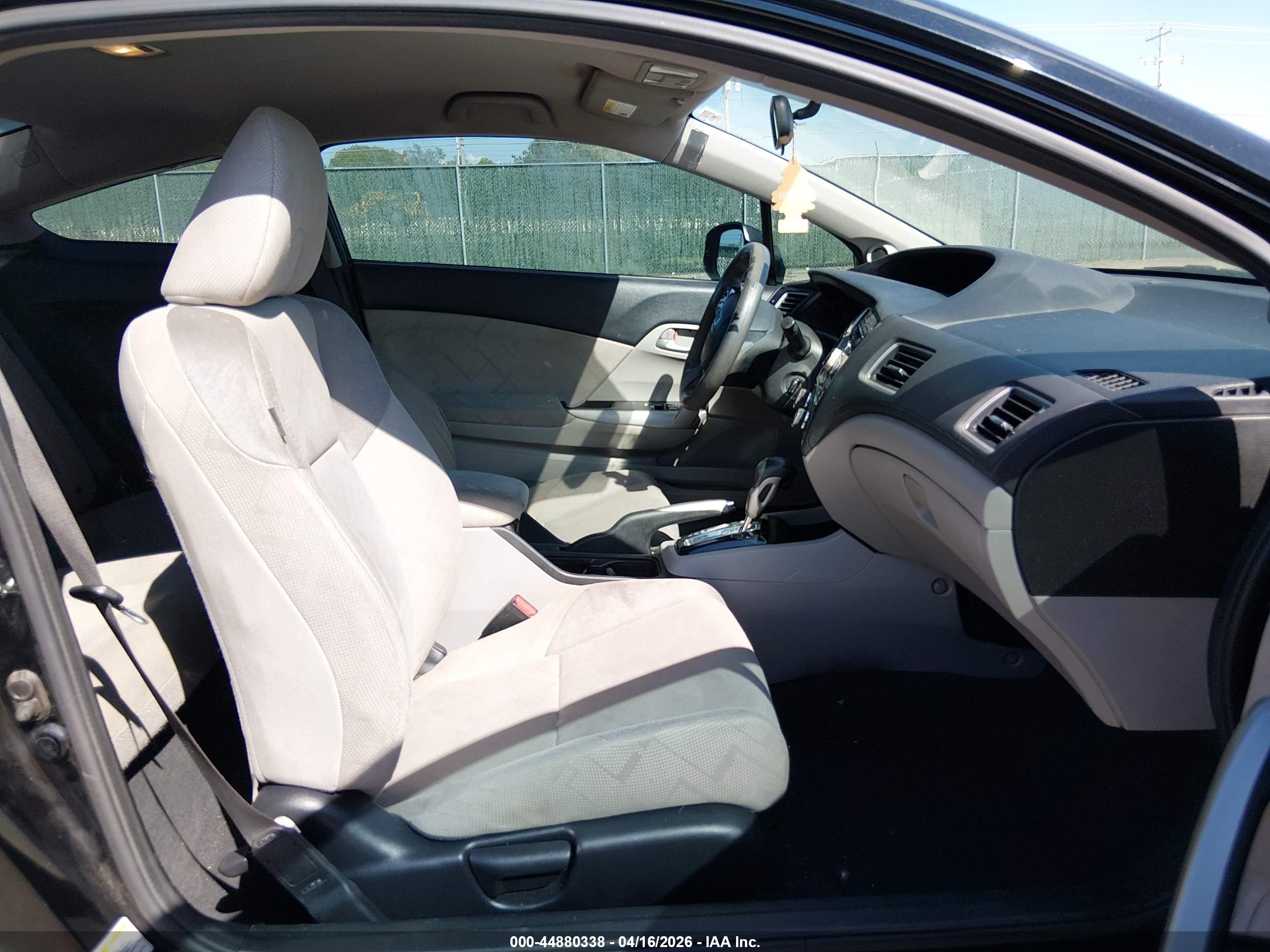 HONDA CIVIC image 5