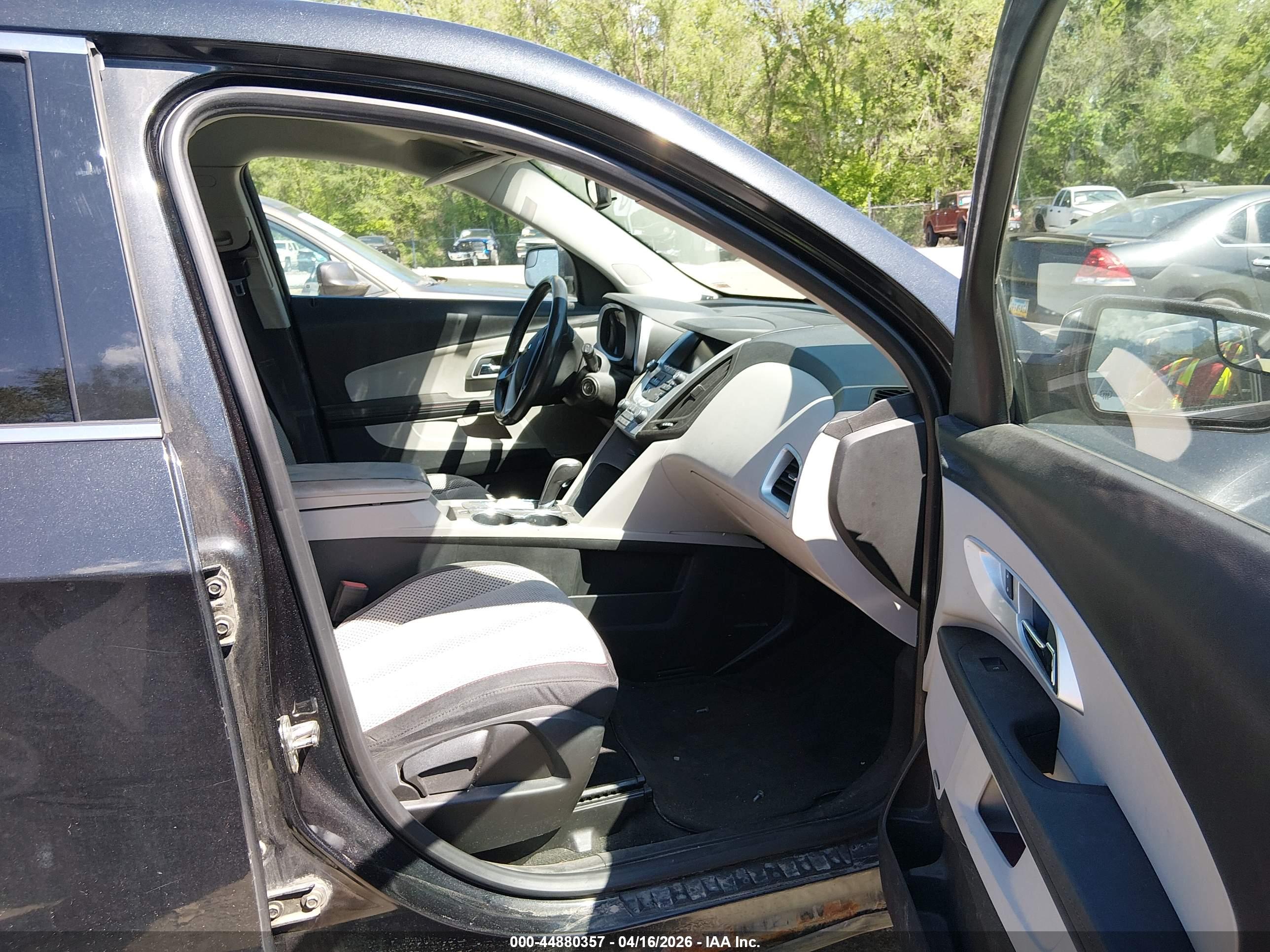CHEVROLET EQUINOX image 5