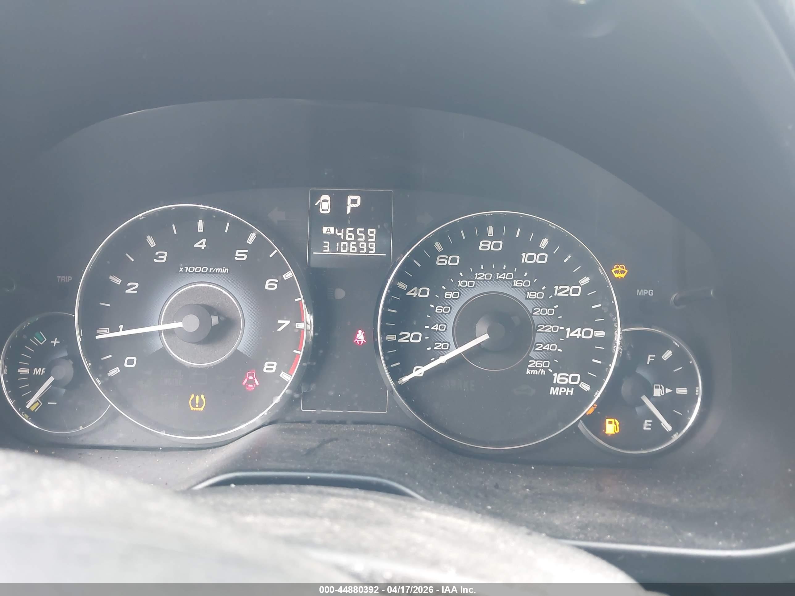 SUBARU OUTBACK image 7