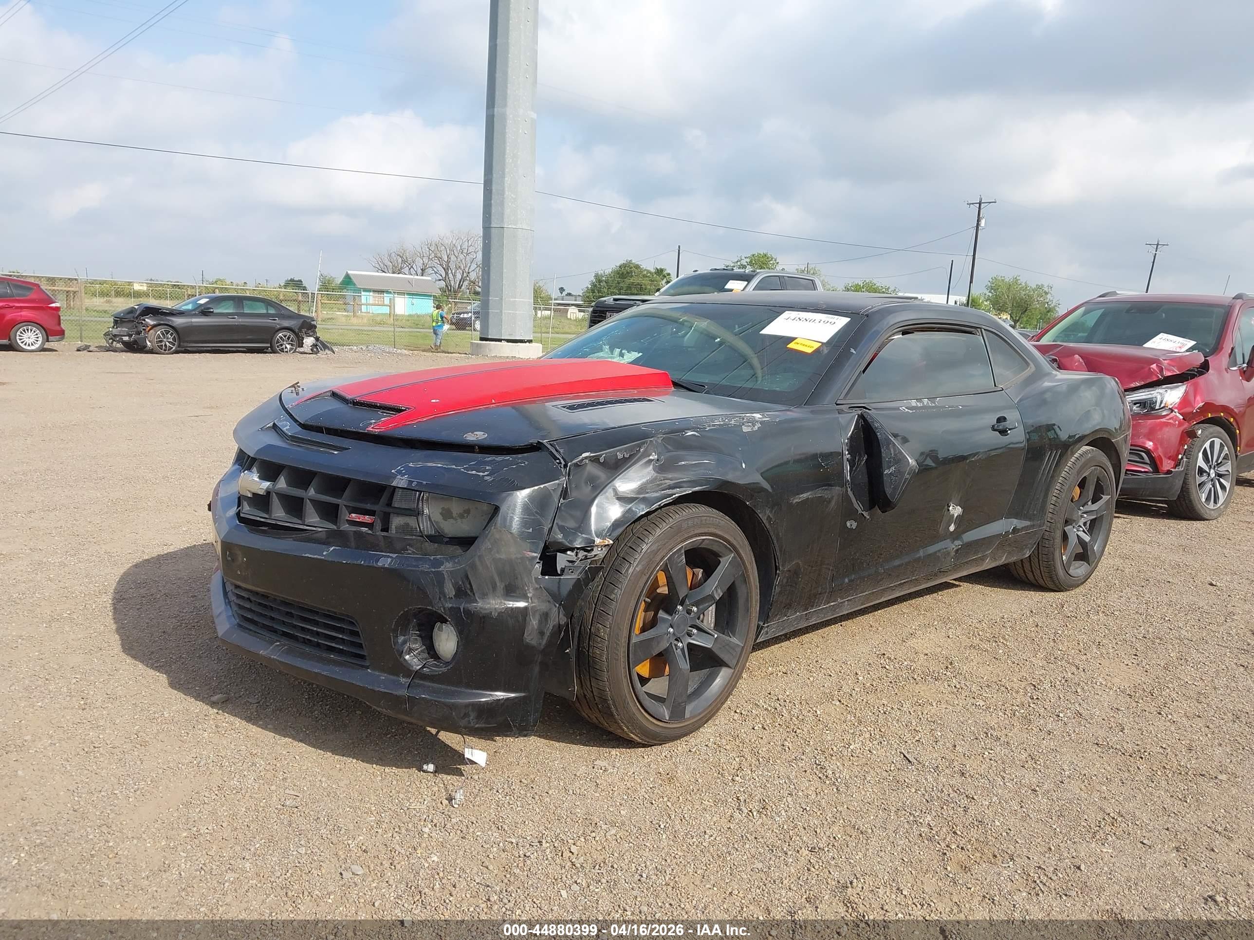 CHEVROLET CAMARO image 2