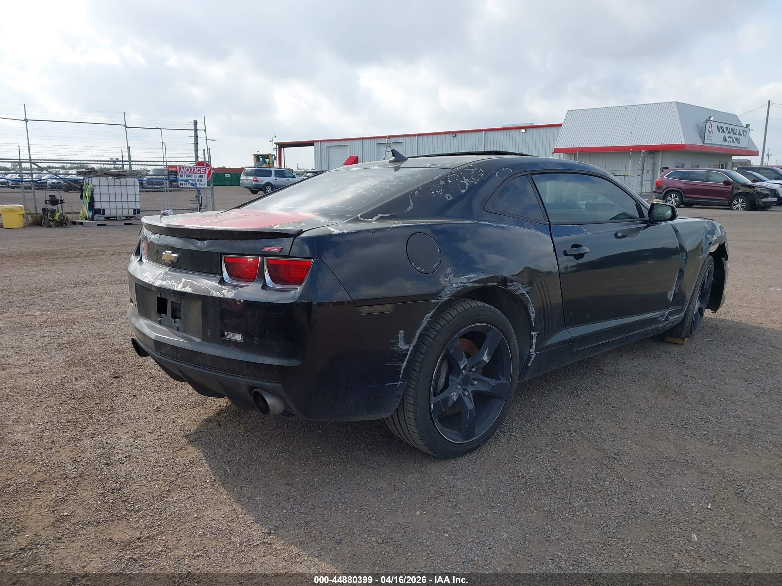 CHEVROLET CAMARO image 4