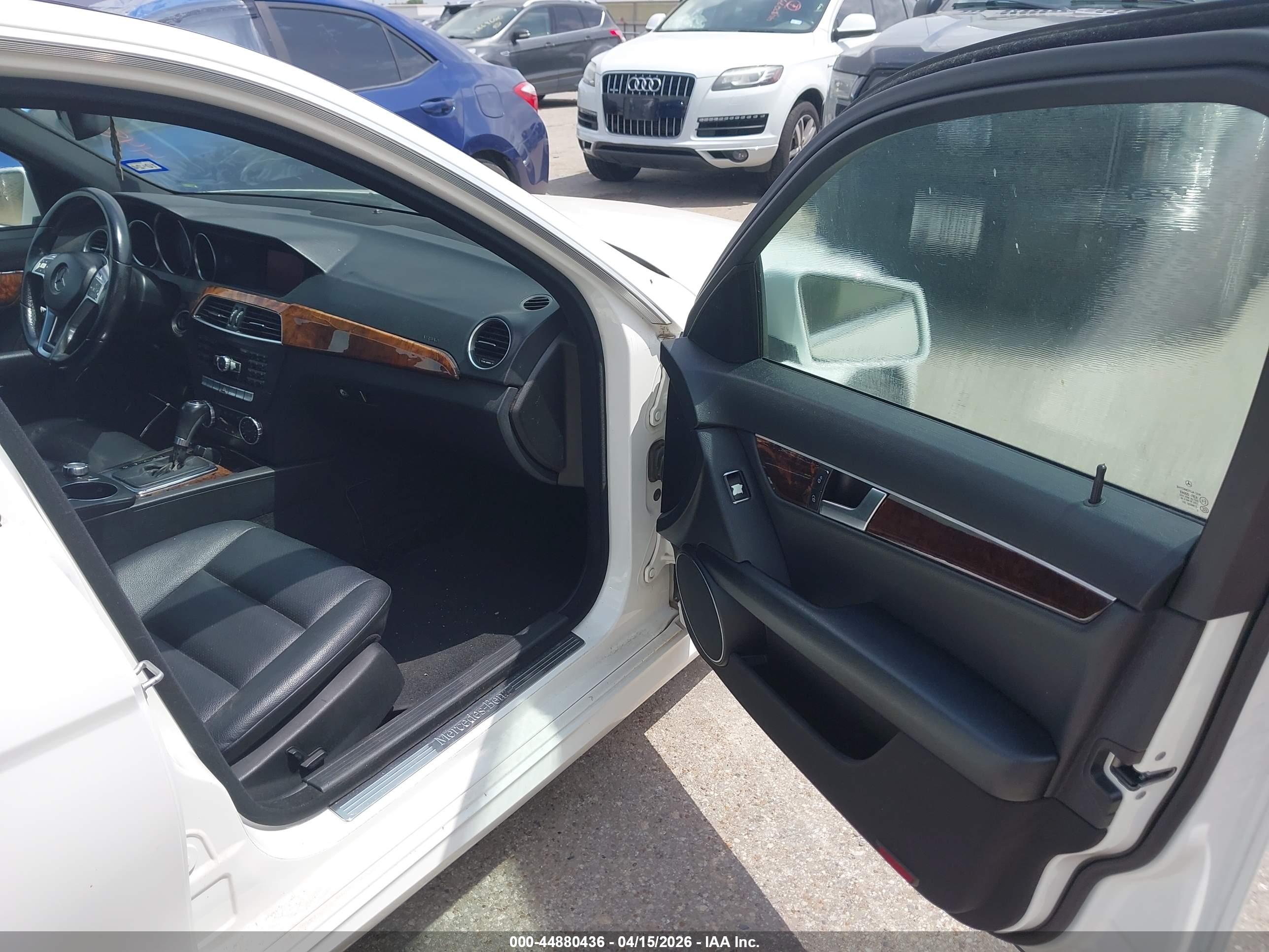 MERCEDES-BENZ C image 5