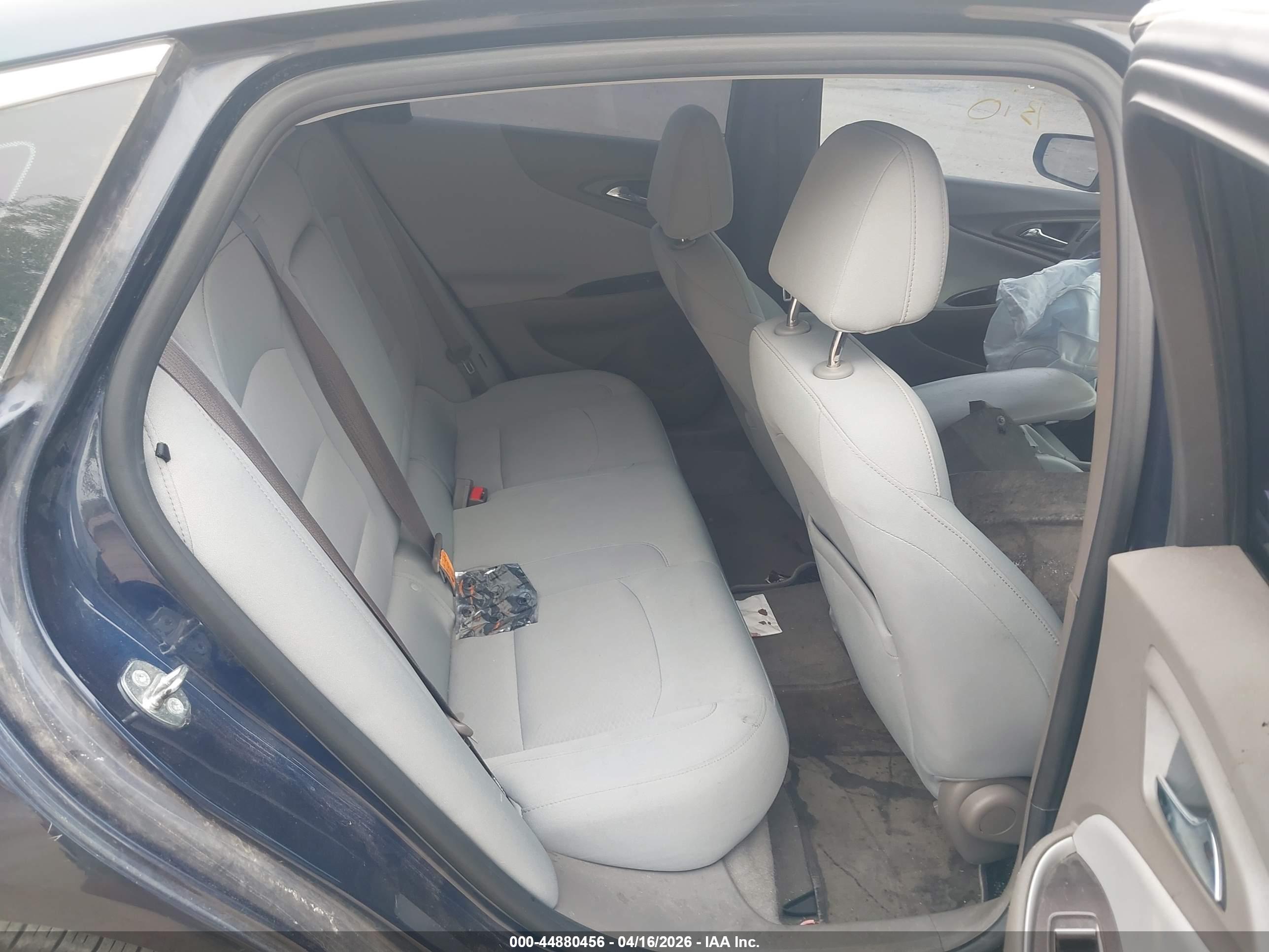 CHEVROLET MALIBU image 8