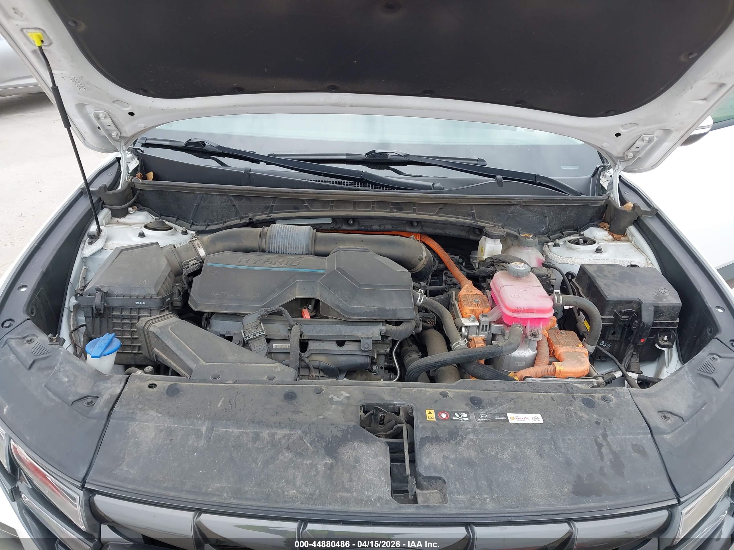 HYUNDAI TUCSON image 10