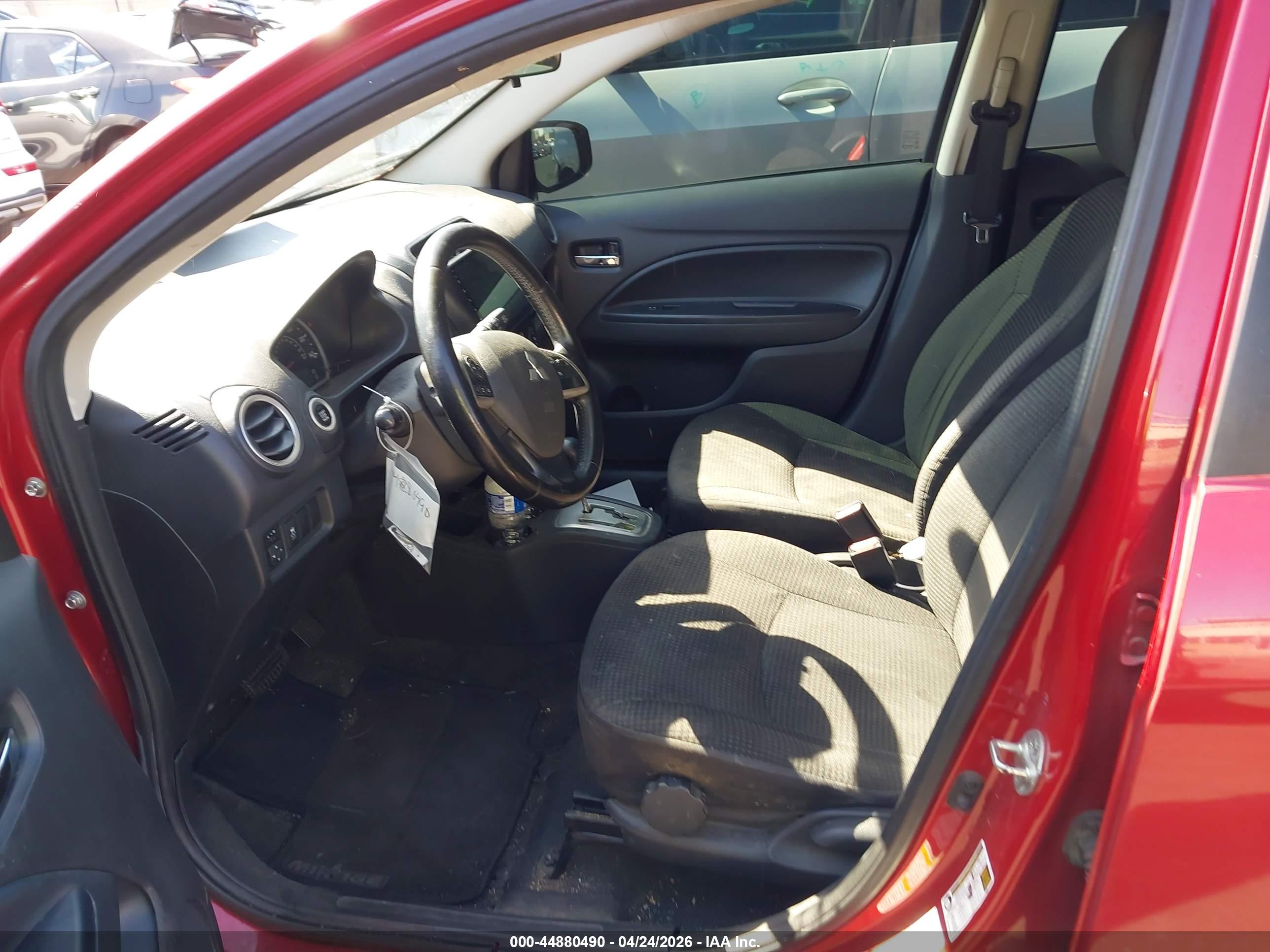 MITSUBISHI MIRAGE image 5