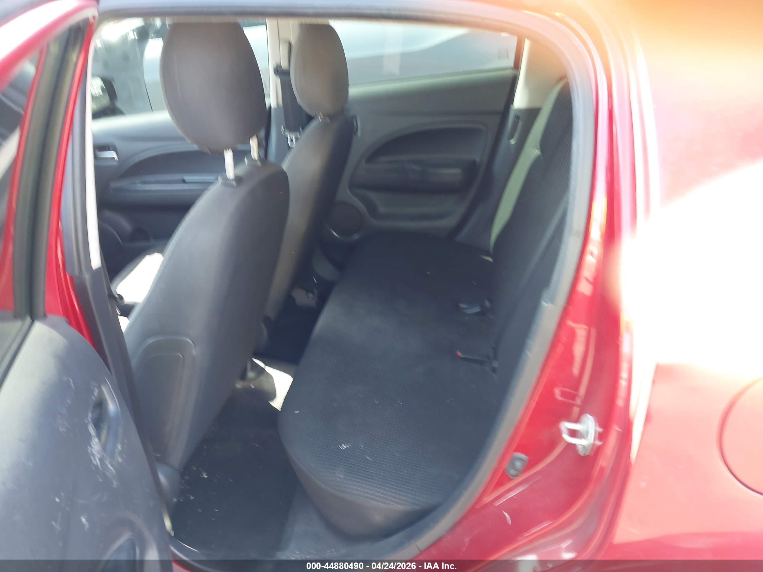 MITSUBISHI MIRAGE image 8