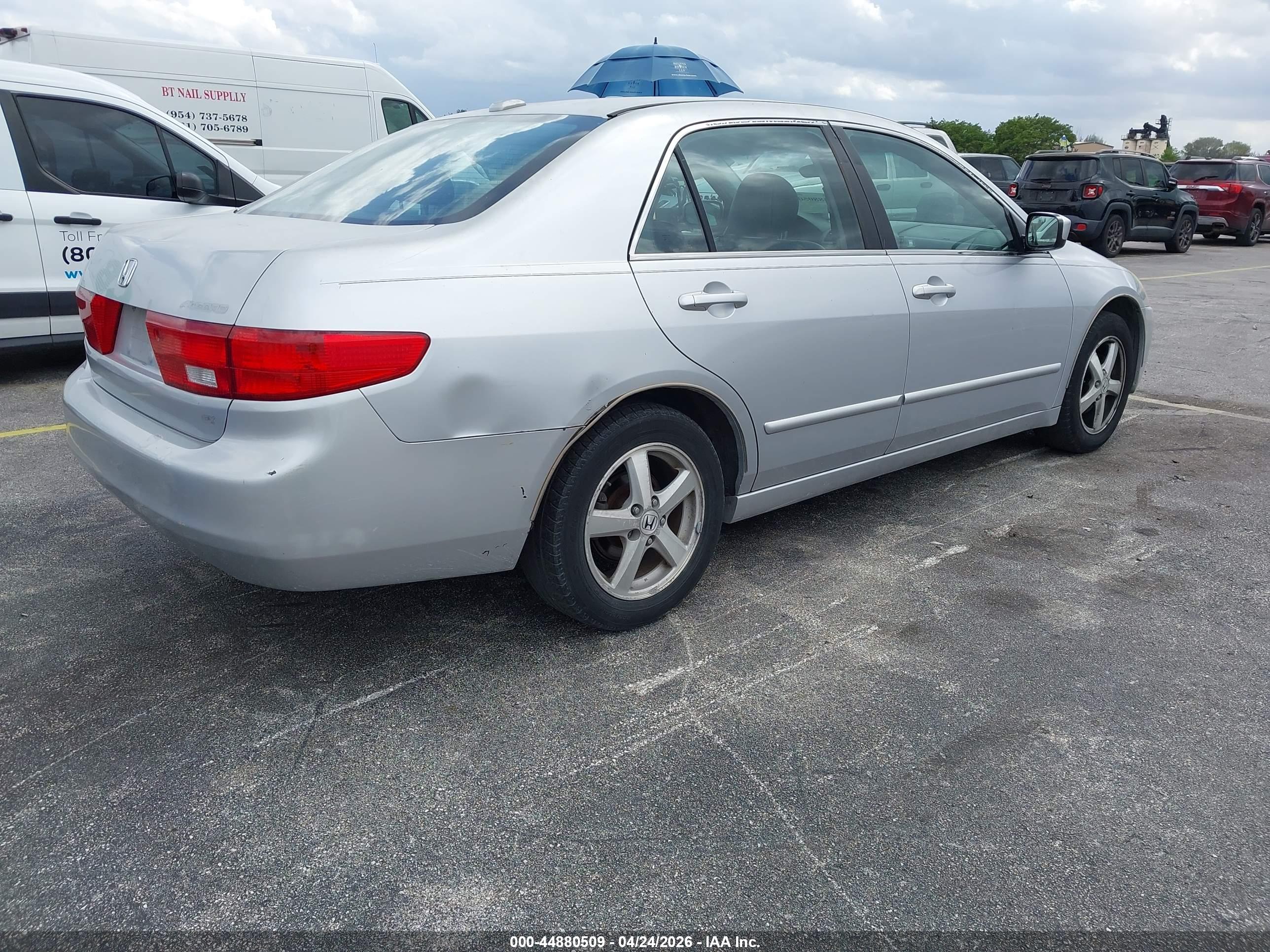 HONDA ACCORD image 4