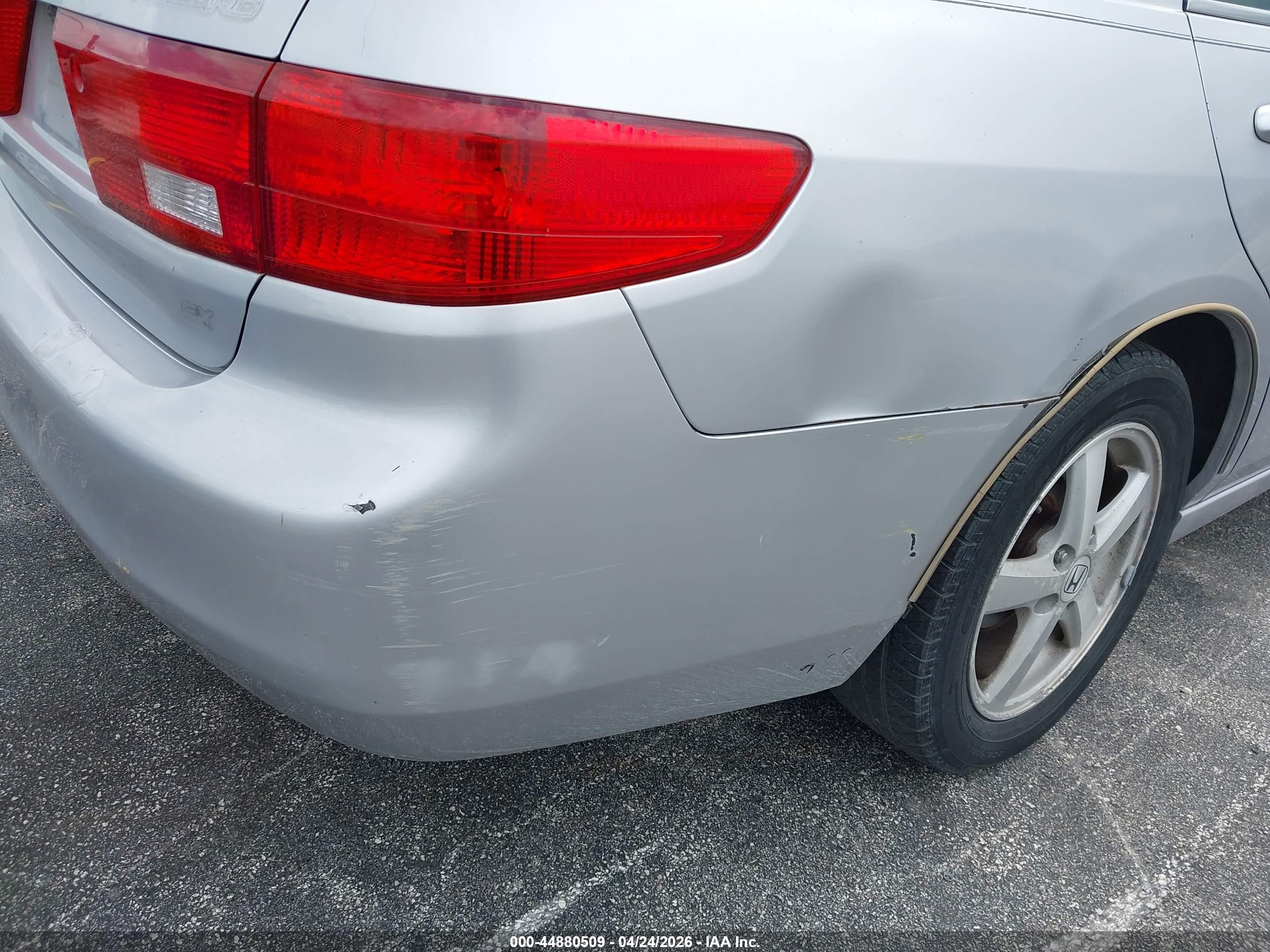 HONDA ACCORD image 6