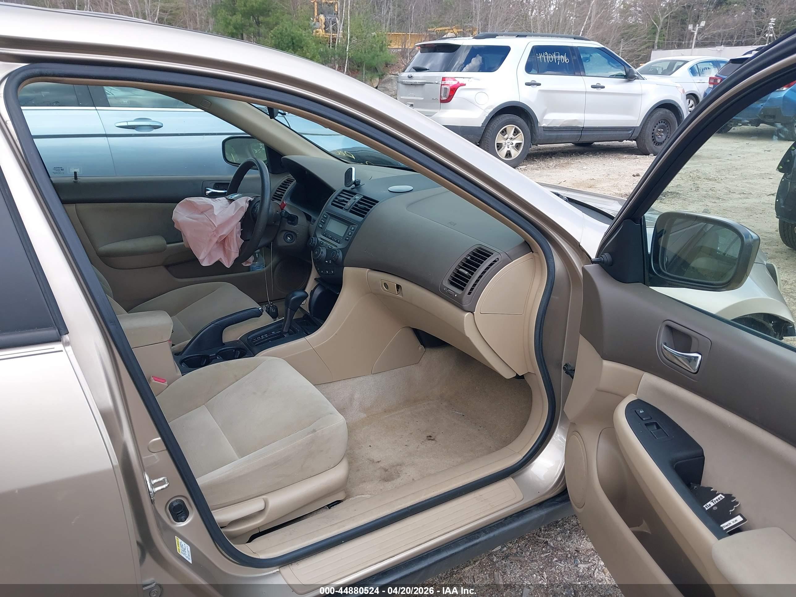 HONDA ACCORD image 5