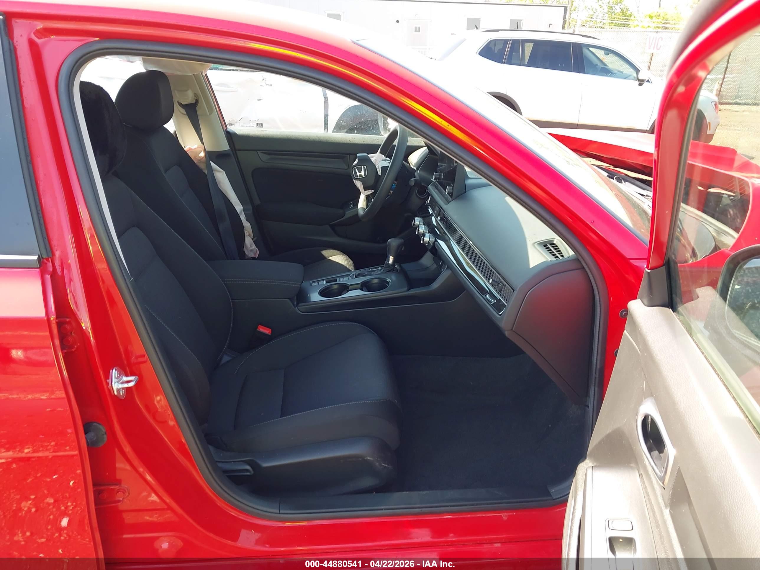 HONDA CIVIC image 5