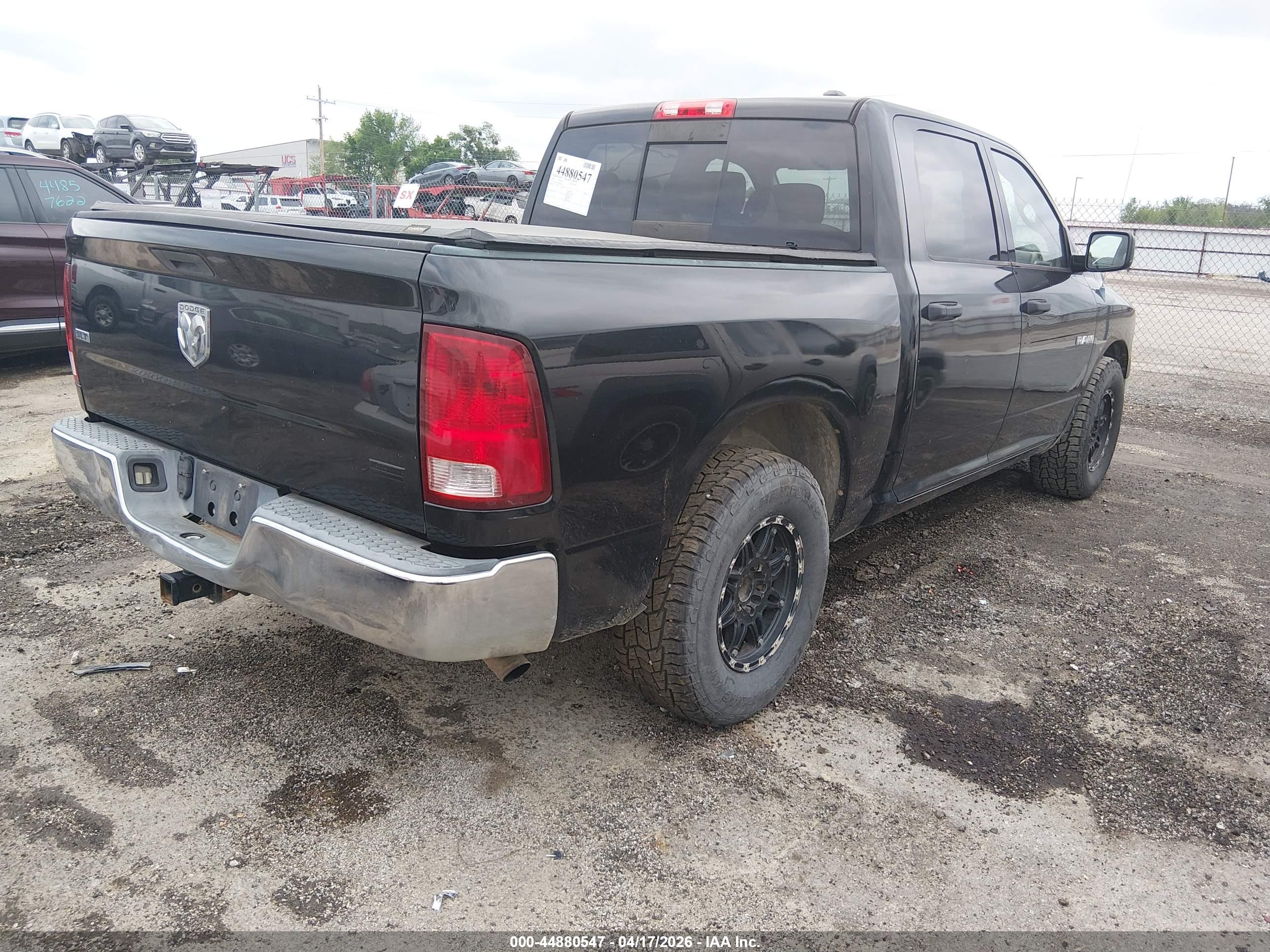 DODGE RAM image 4
