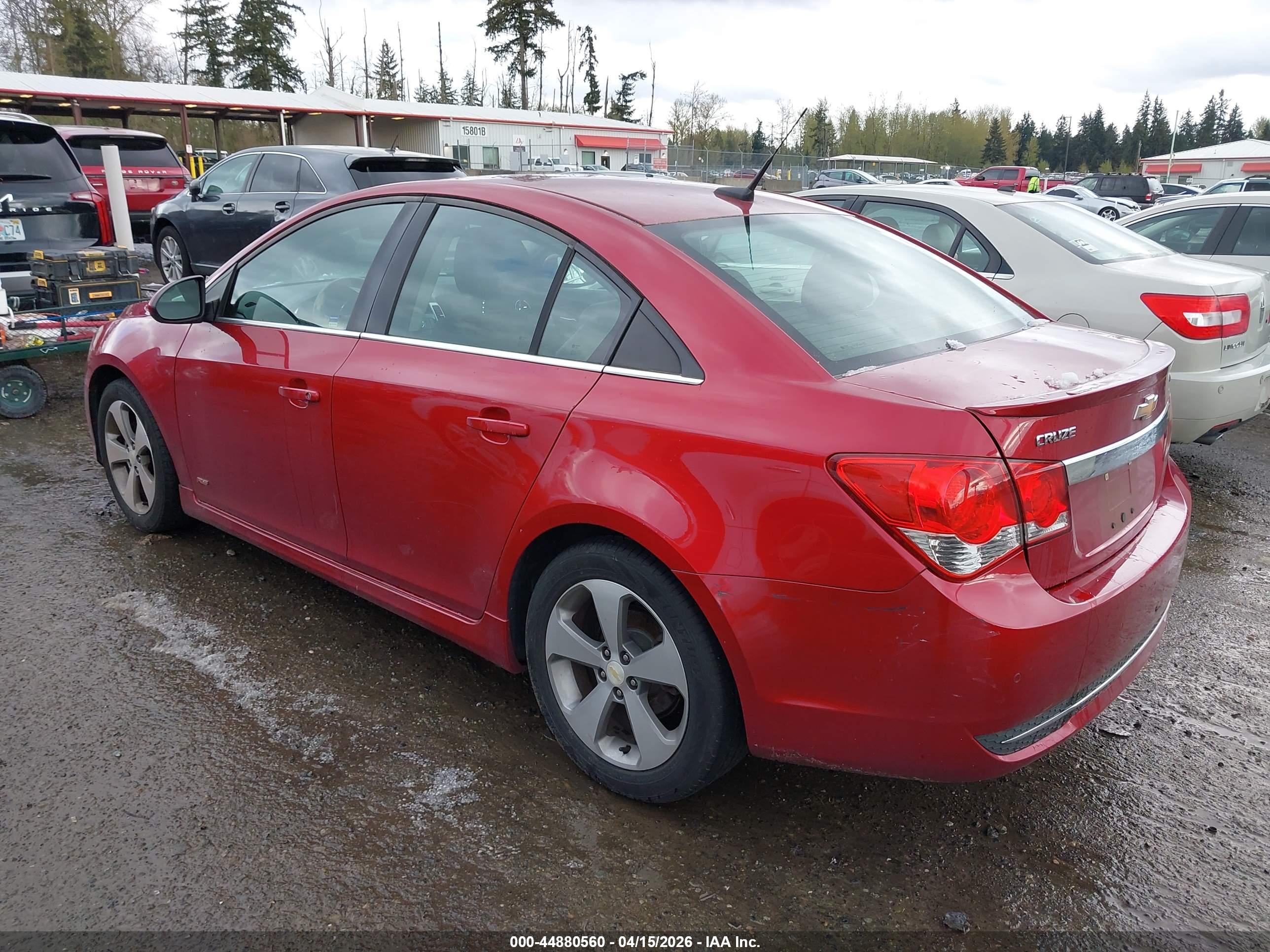 CHEVROLET CRUZE image 3