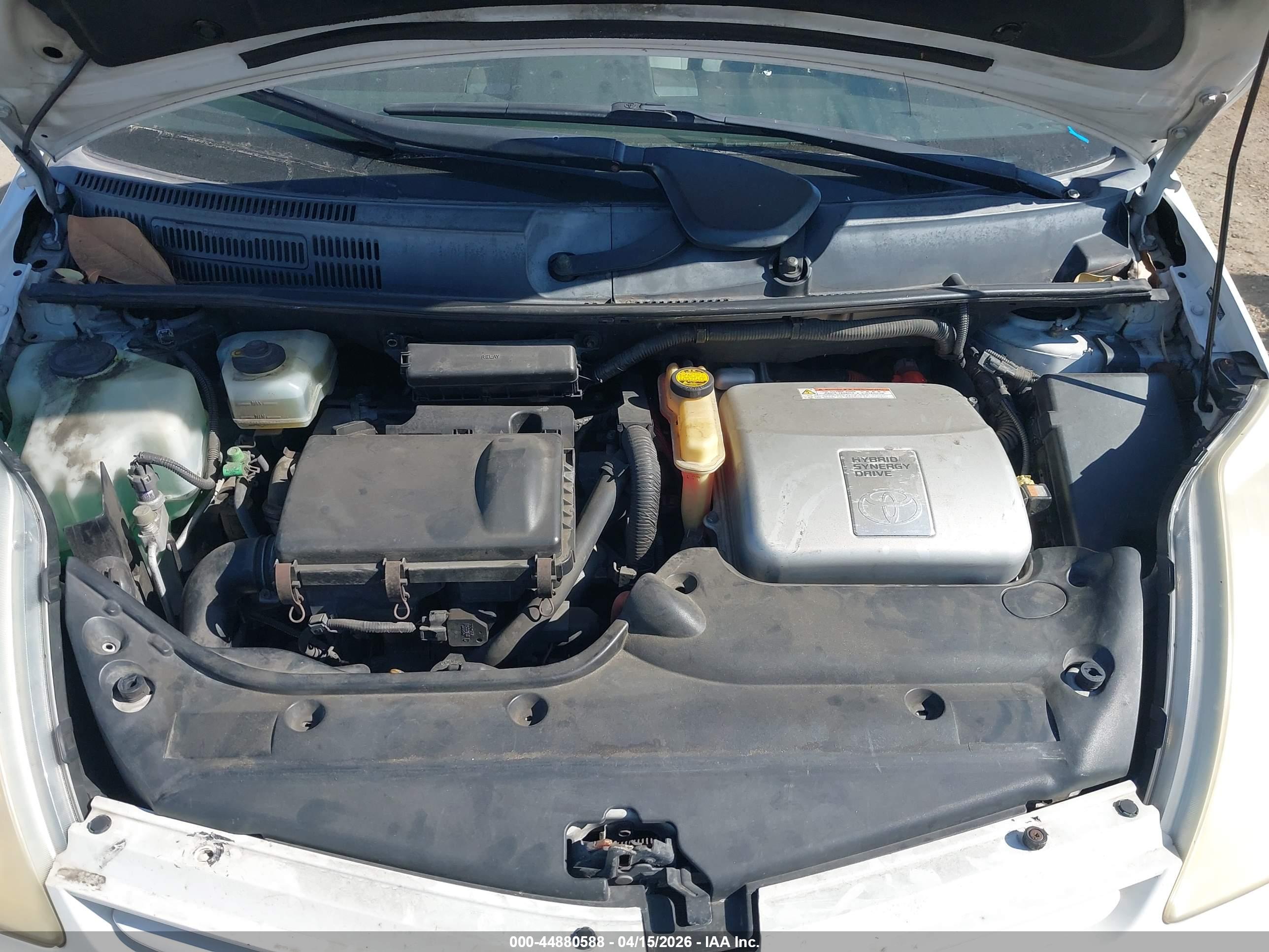 TOYOTA PRIUS image 10