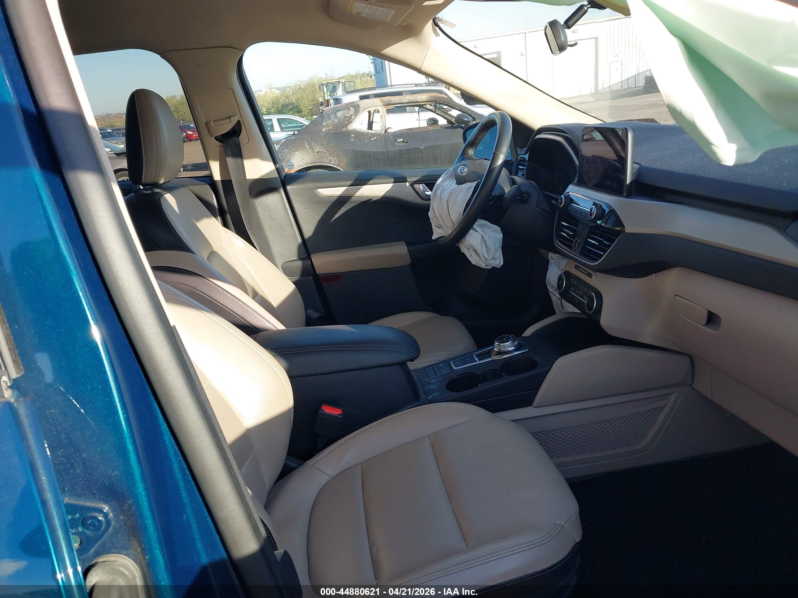 FORD ESCAPE image 5