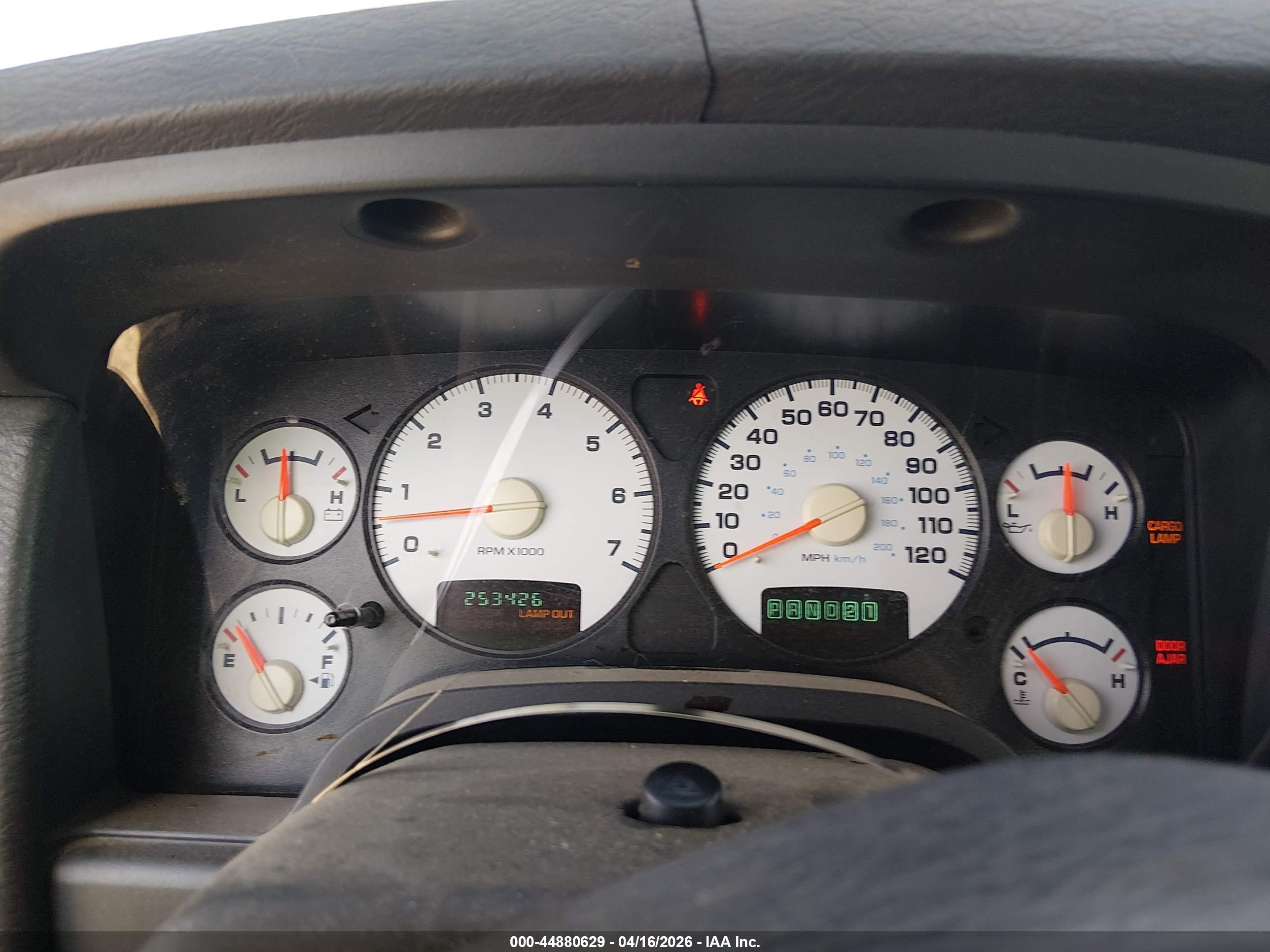 DODGE RAM image 7