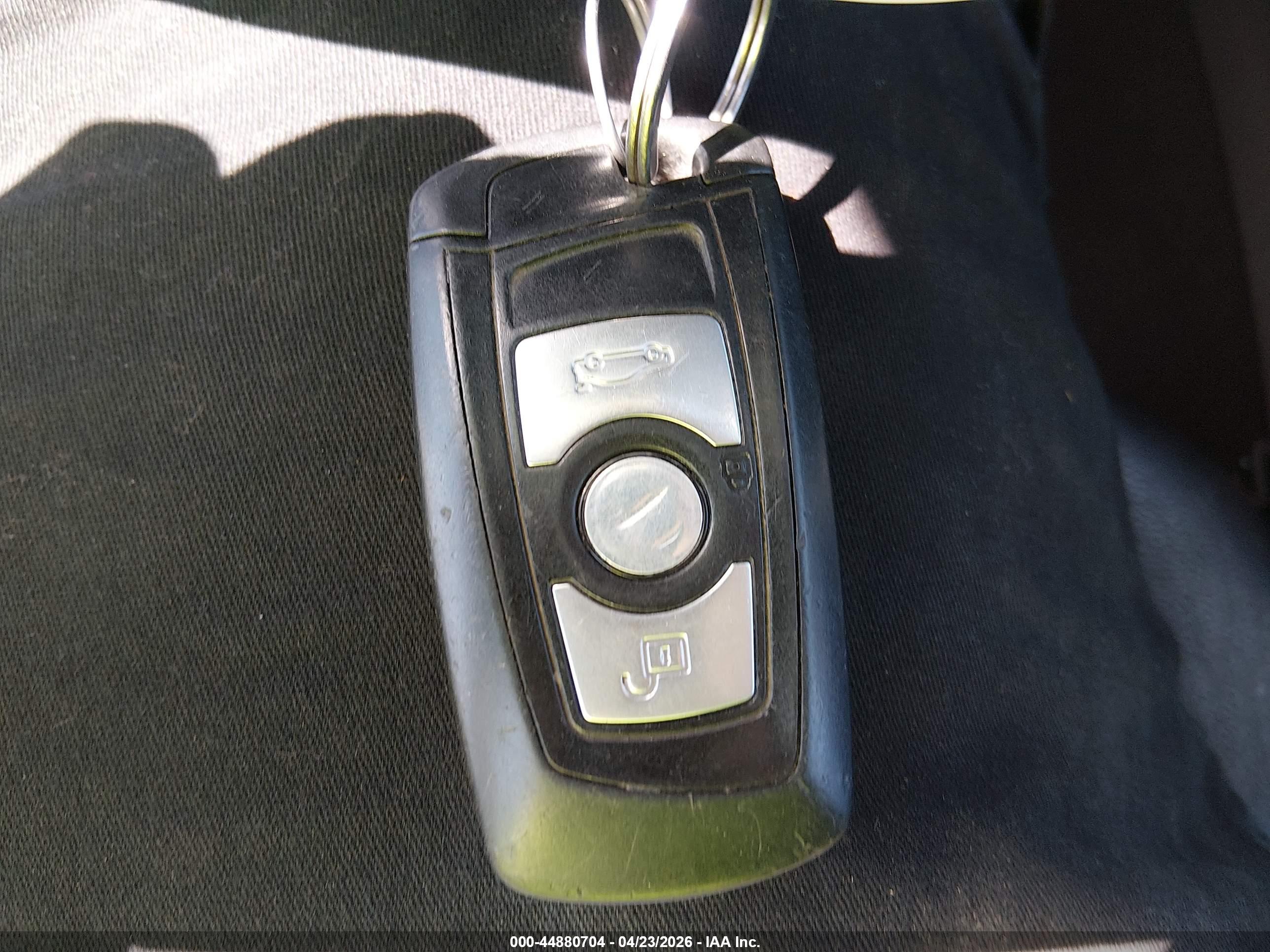 BMW 328I image 11