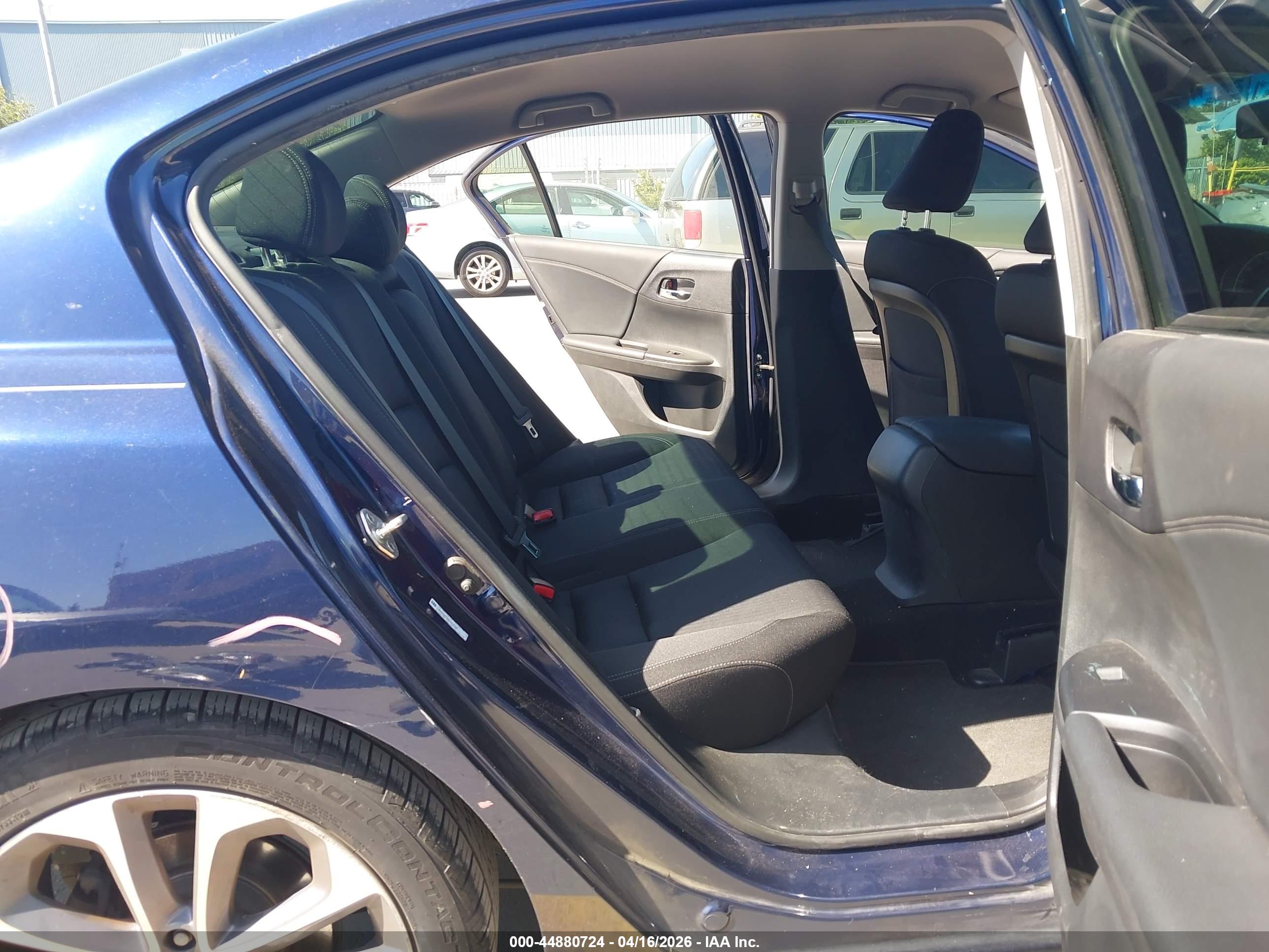 HONDA ACCORD image 8