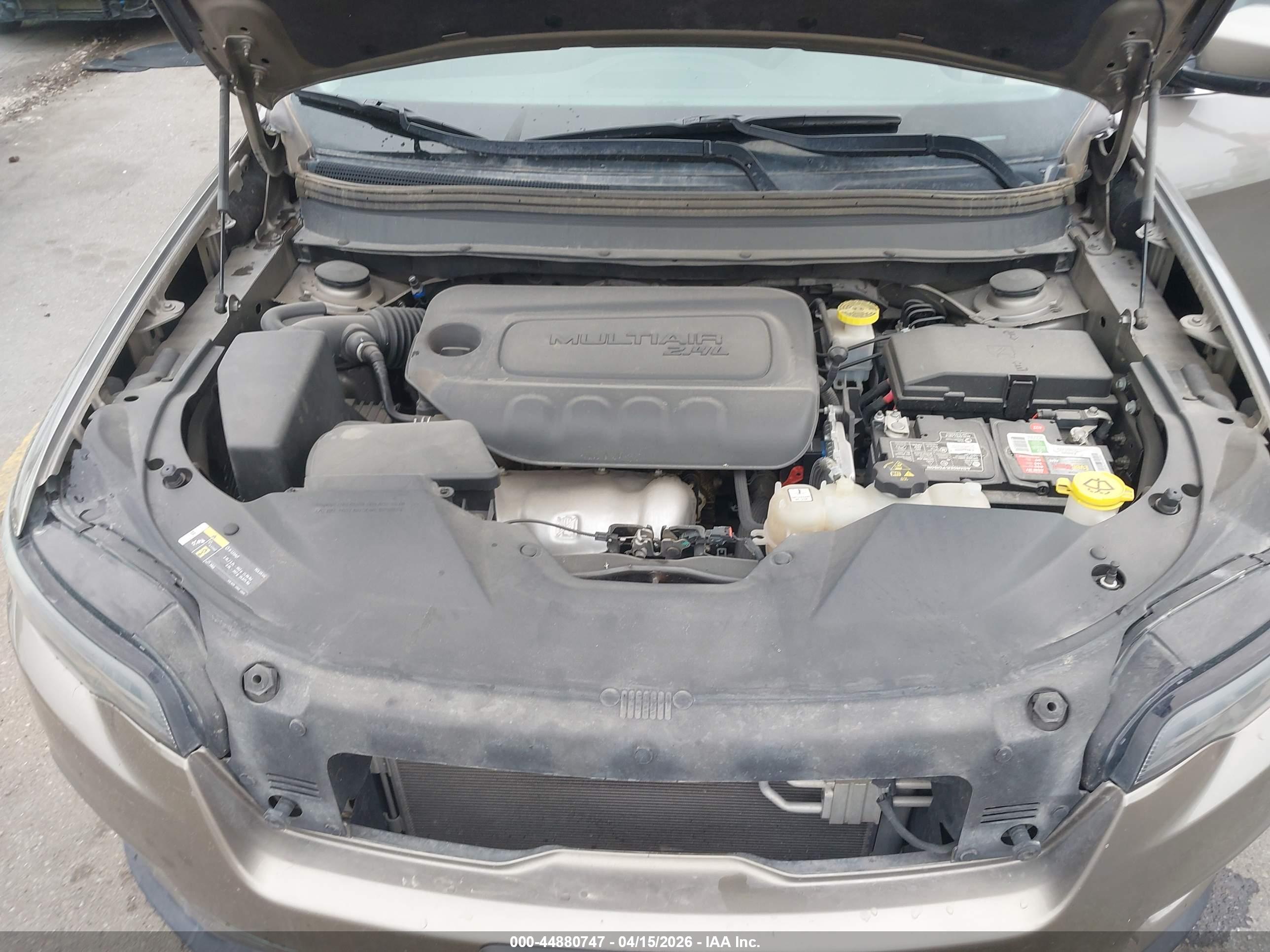 JEEP CHEROKEE image 10