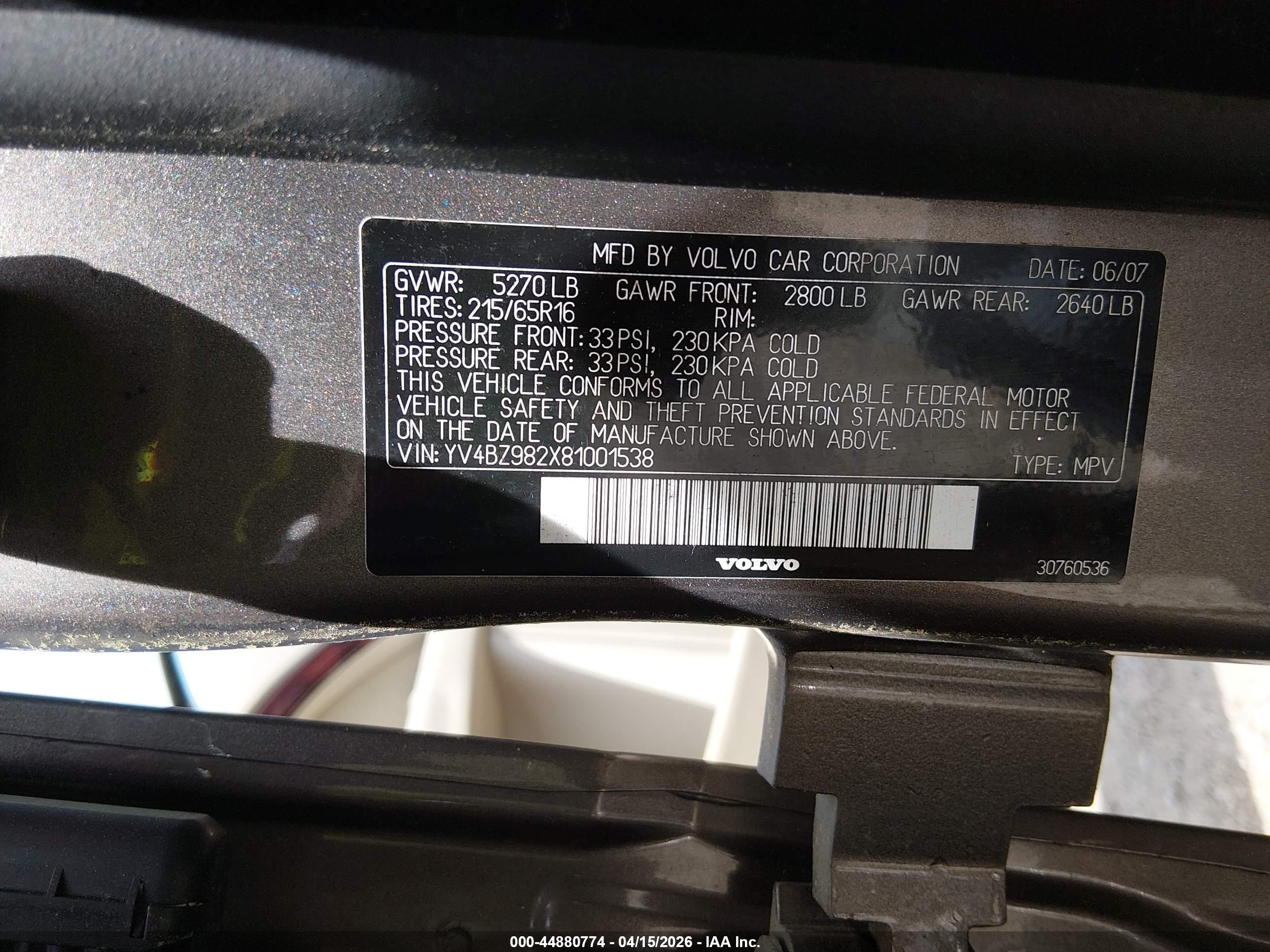 VOLVO XC70 image 9
