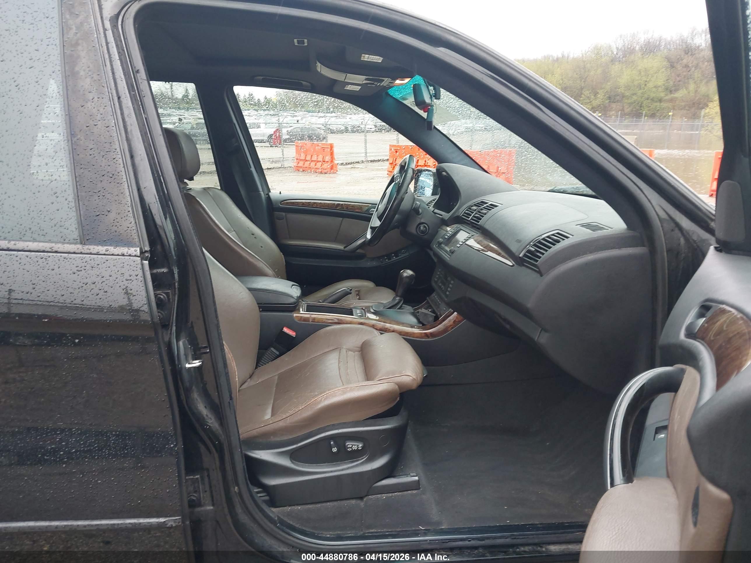 BMW X5 image 5