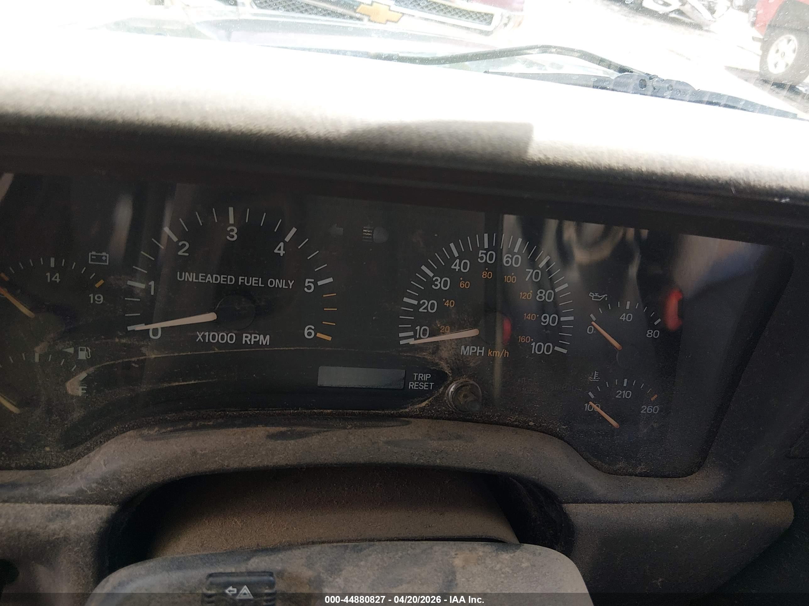 JEEP CHEROKEE image 7