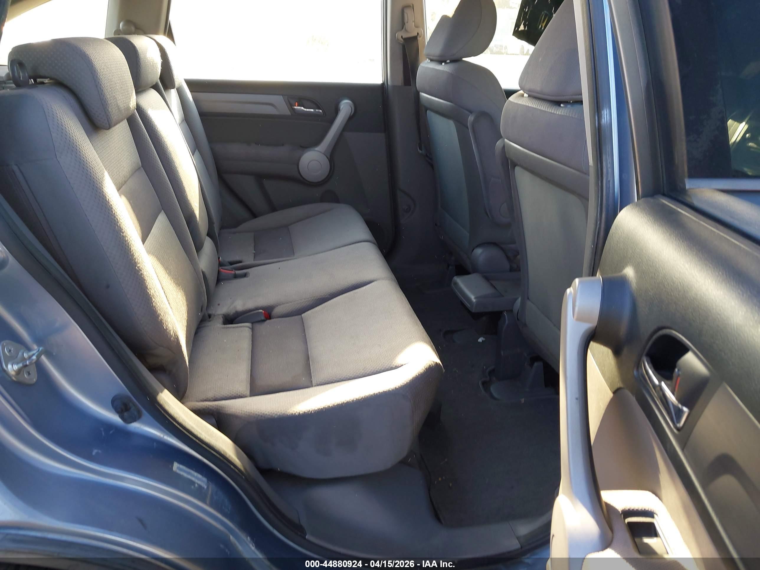 HONDA CR-V image 8