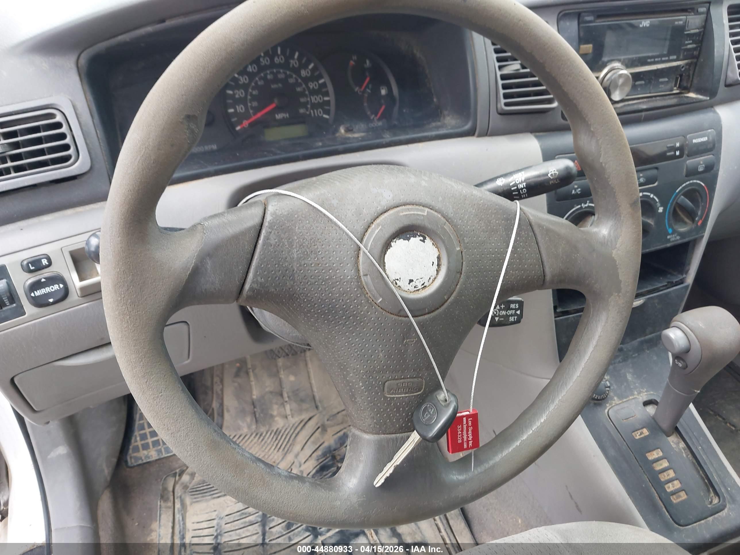 TOYOTA COROLLA image 11