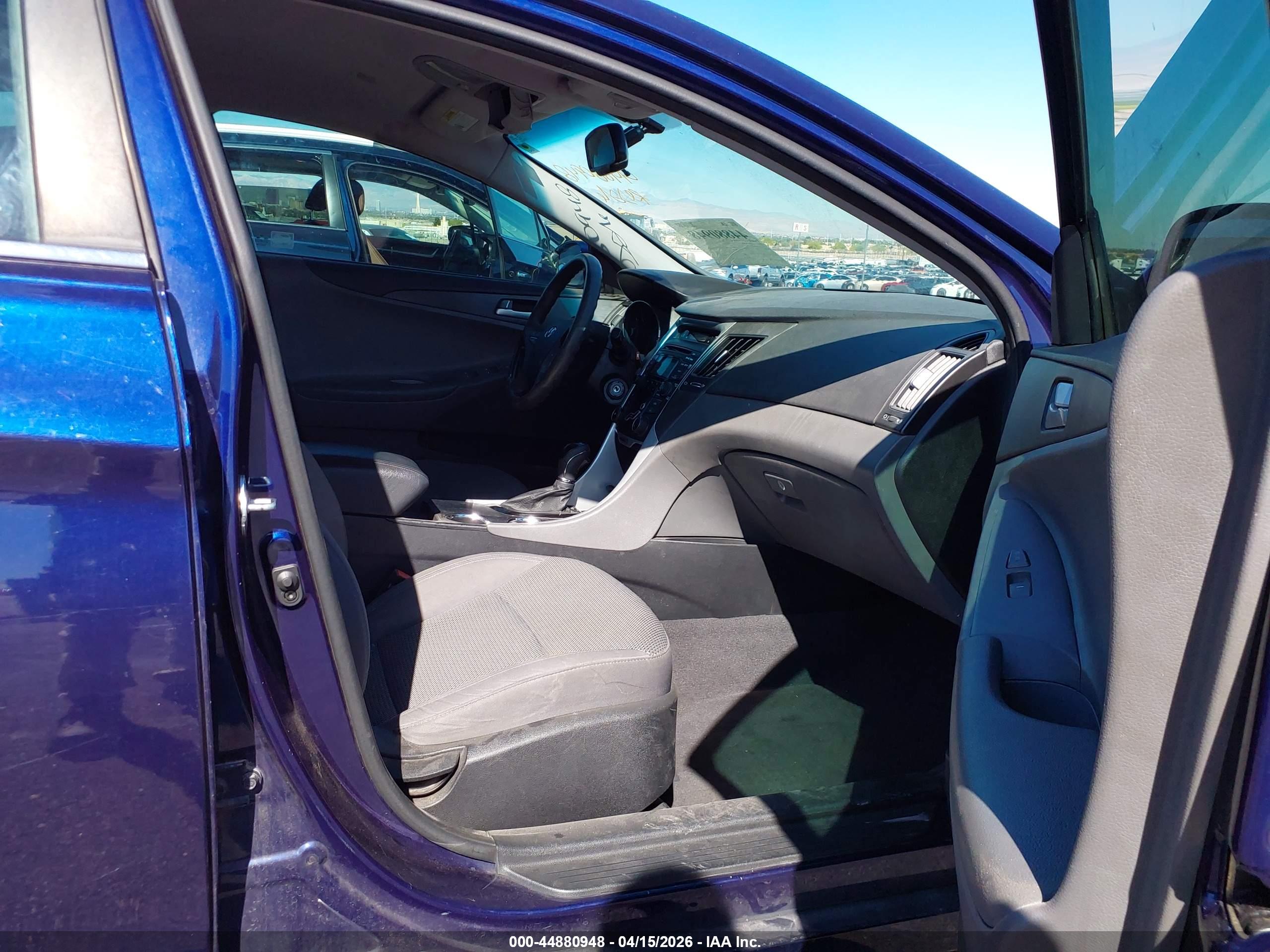HYUNDAI SONATA image 5