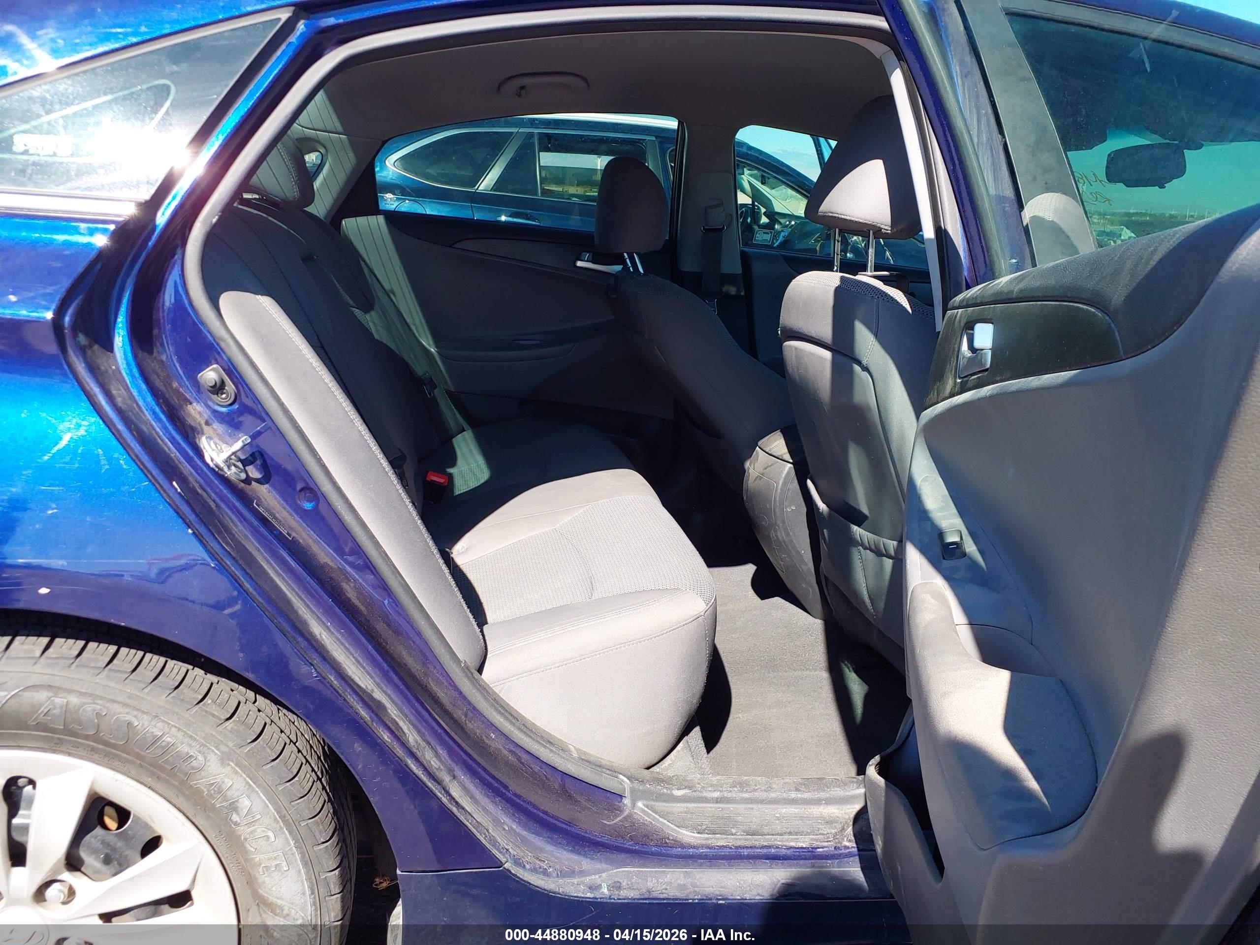 HYUNDAI SONATA image 8
