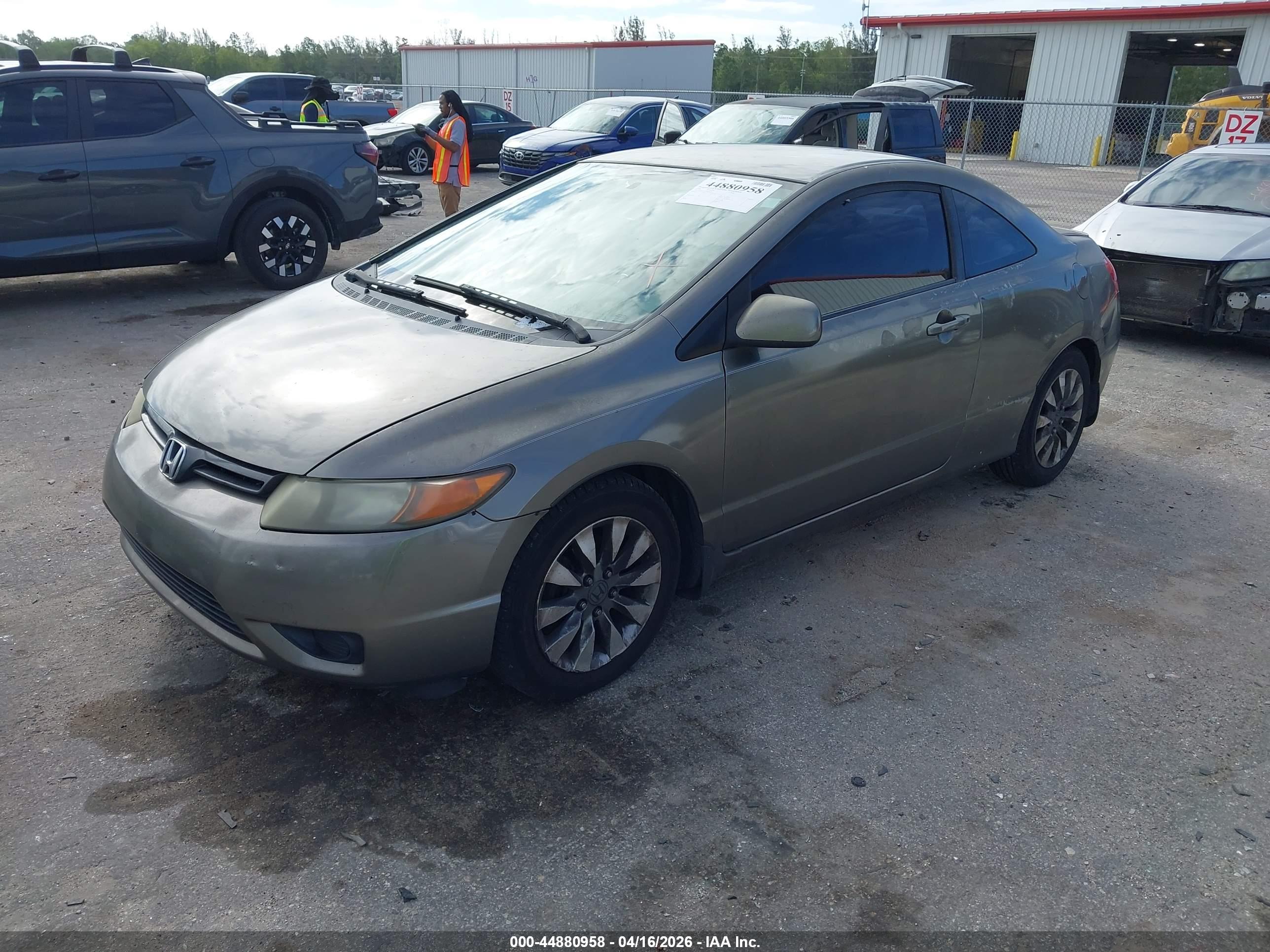 HONDA CIVIC image 2