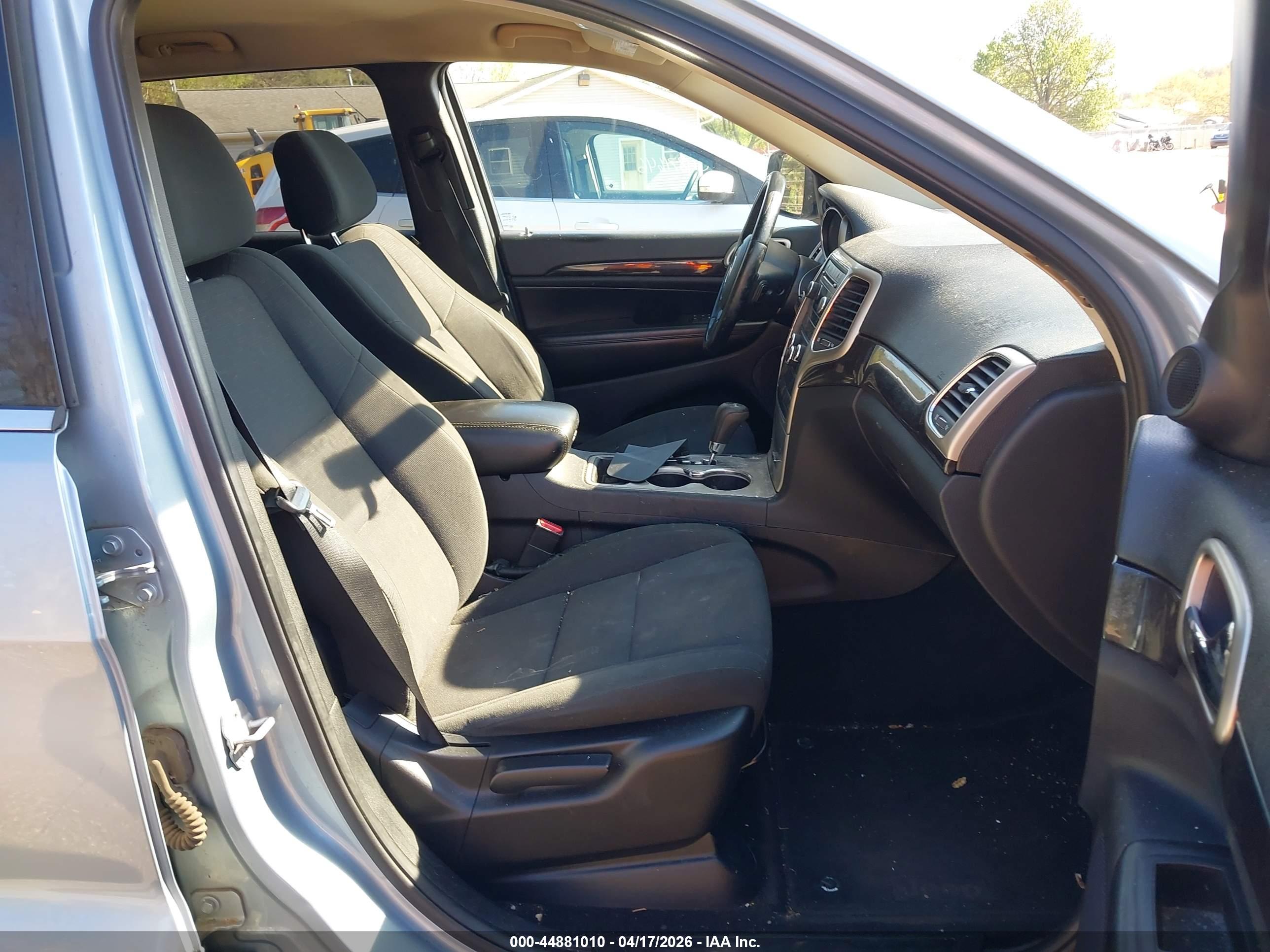 JEEP GRAND image 5