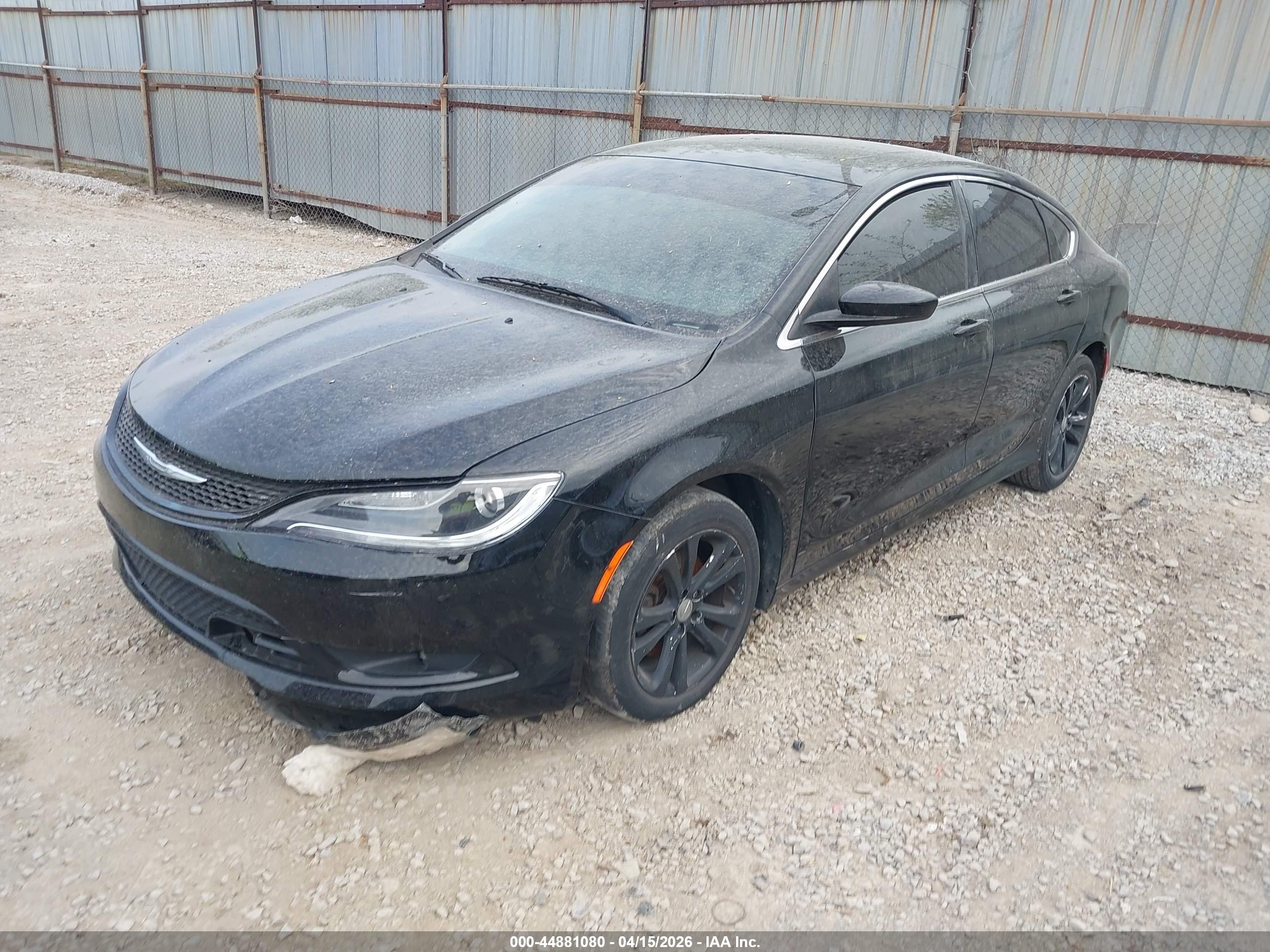 CHRYSLER 200 image 2