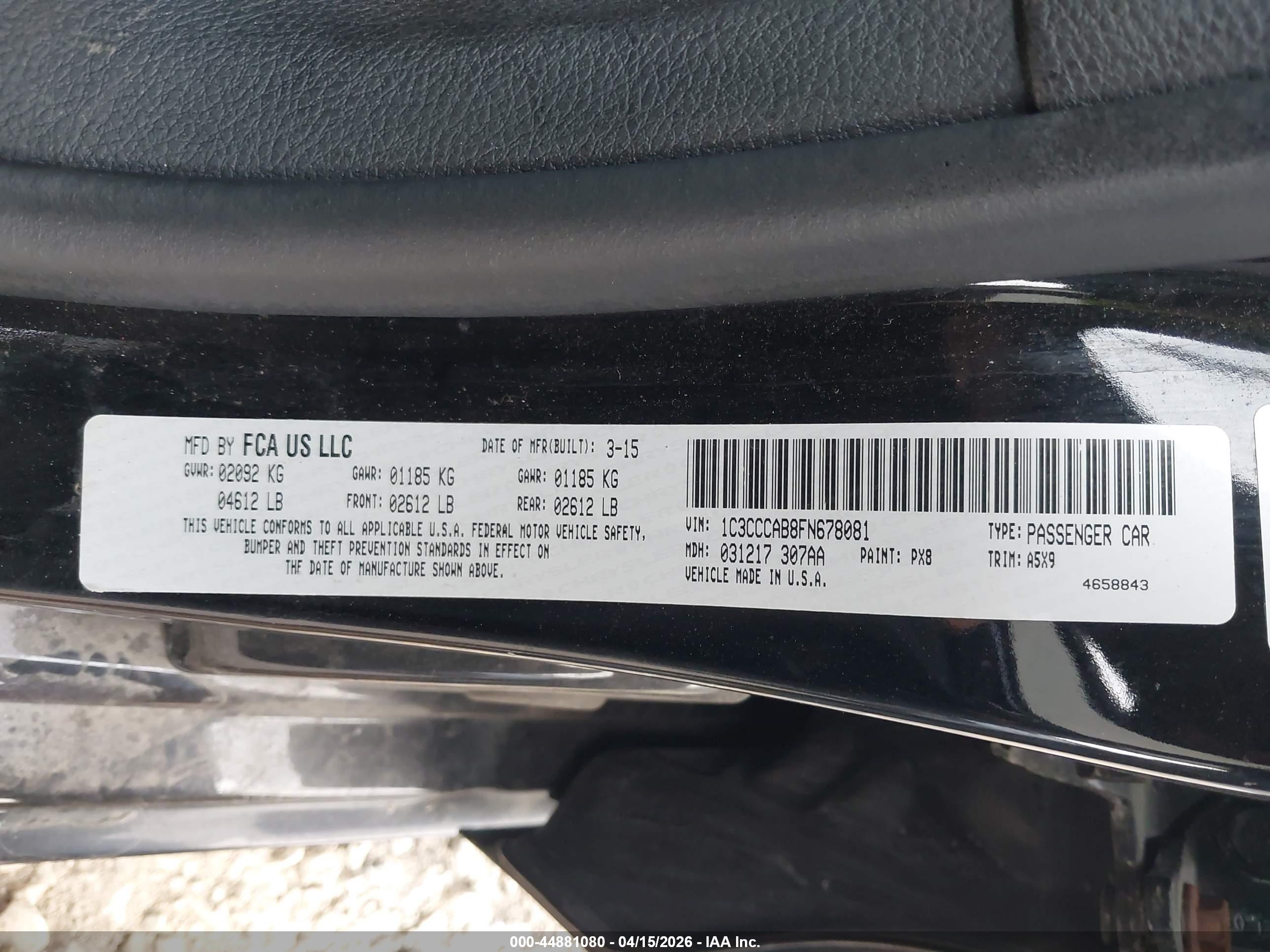 CHRYSLER 200 image 9