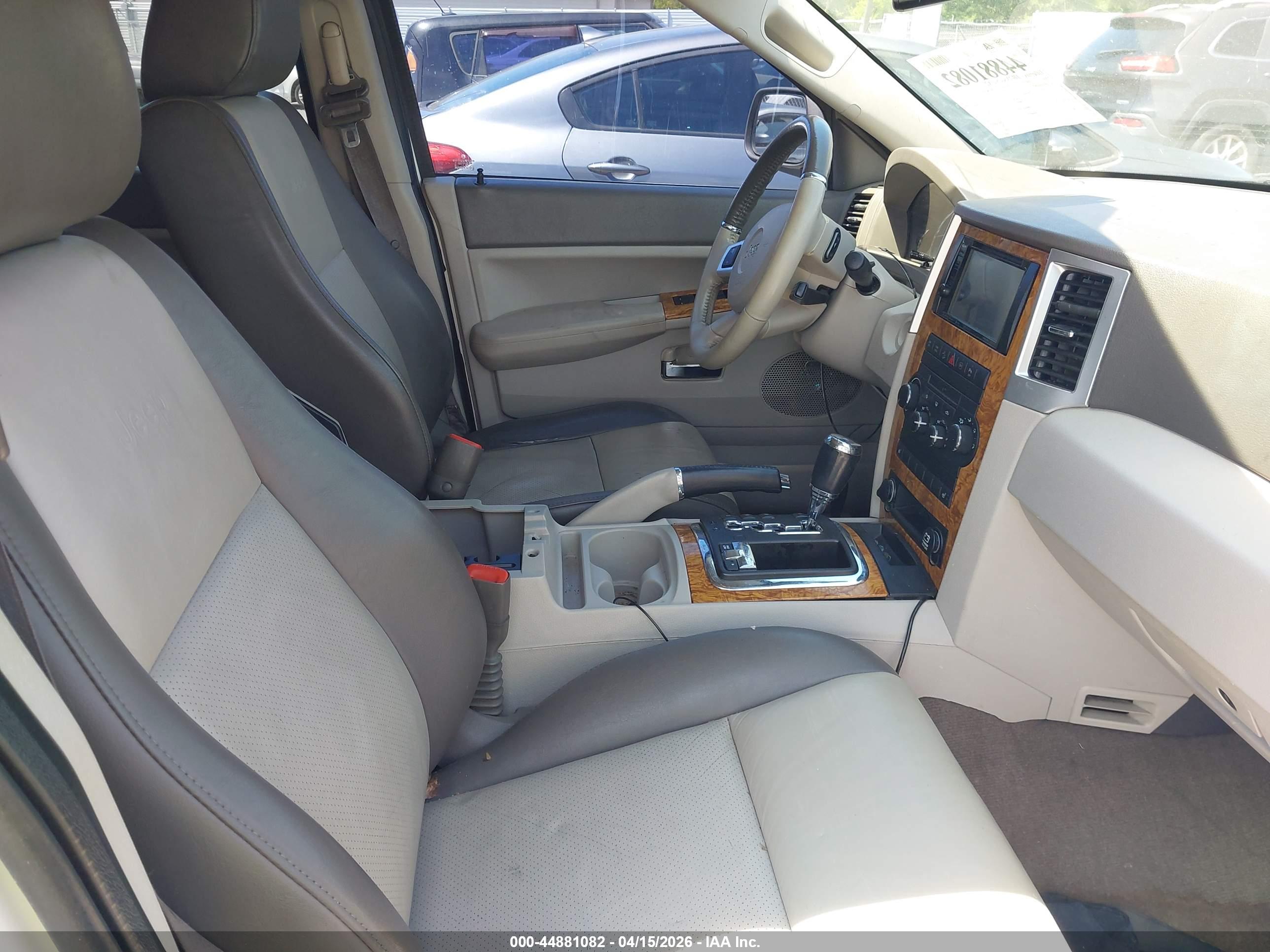 JEEP GRAND image 5