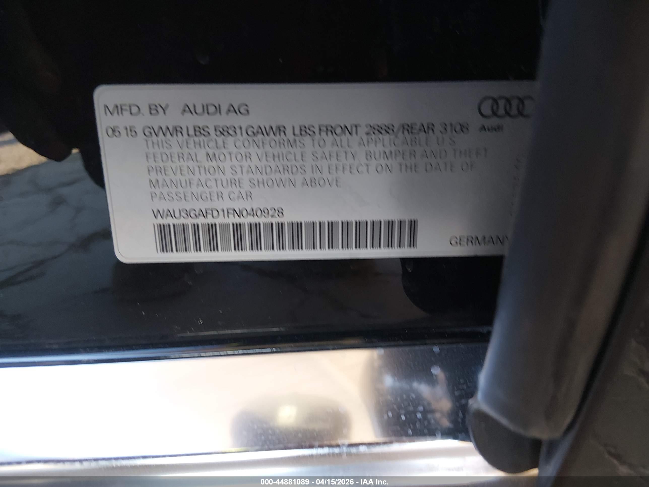 AUDI A8 image 9