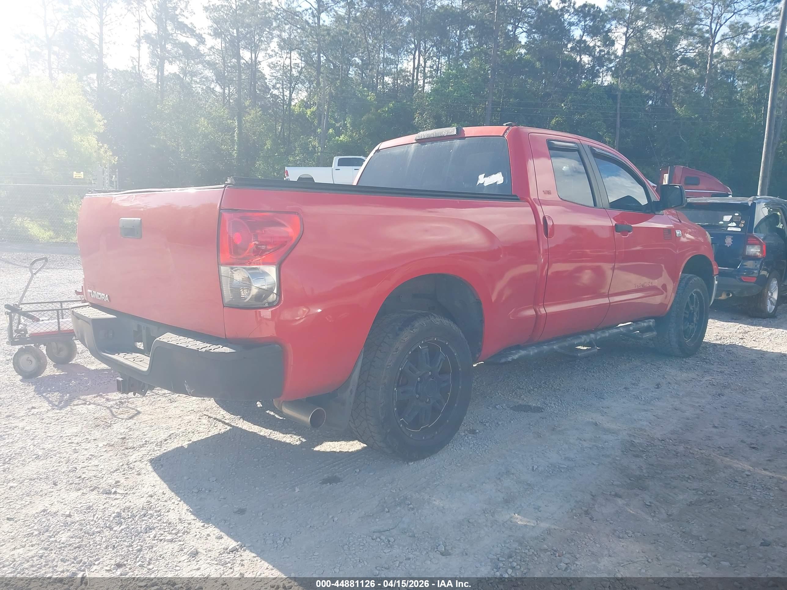 TOYOTA TUNDRA image 4