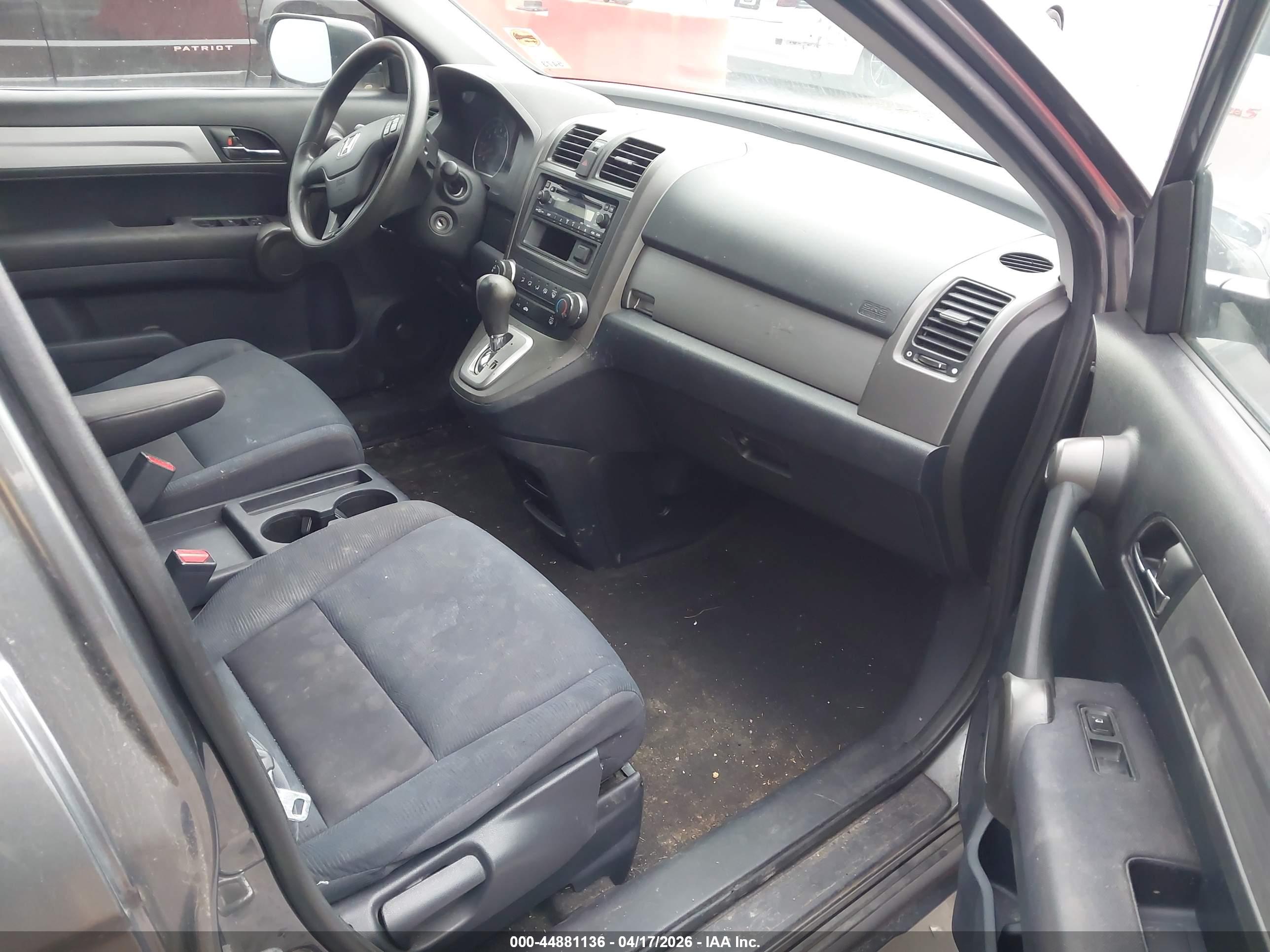 HONDA CR-V image 5