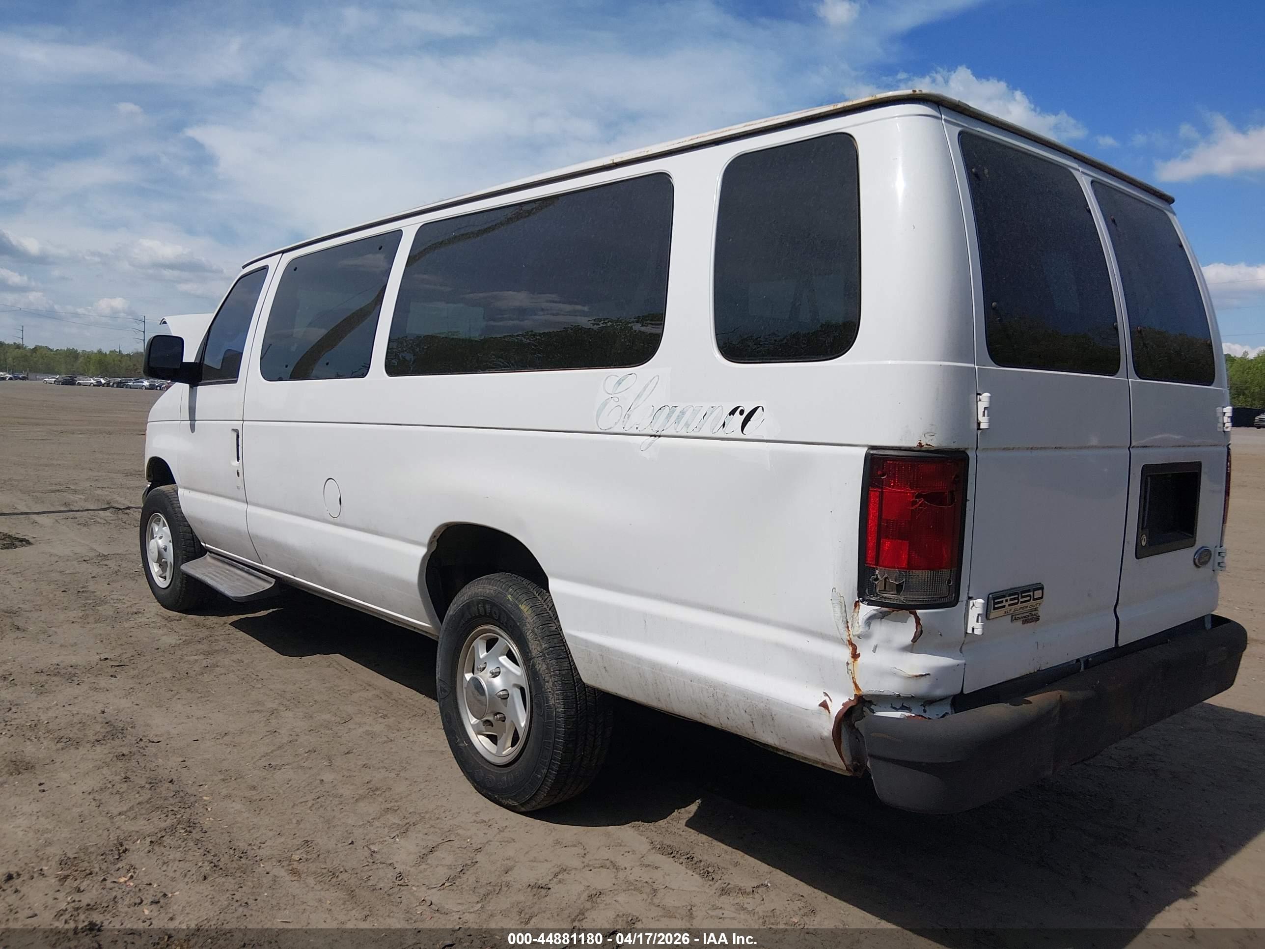 FORD E-350 image 3