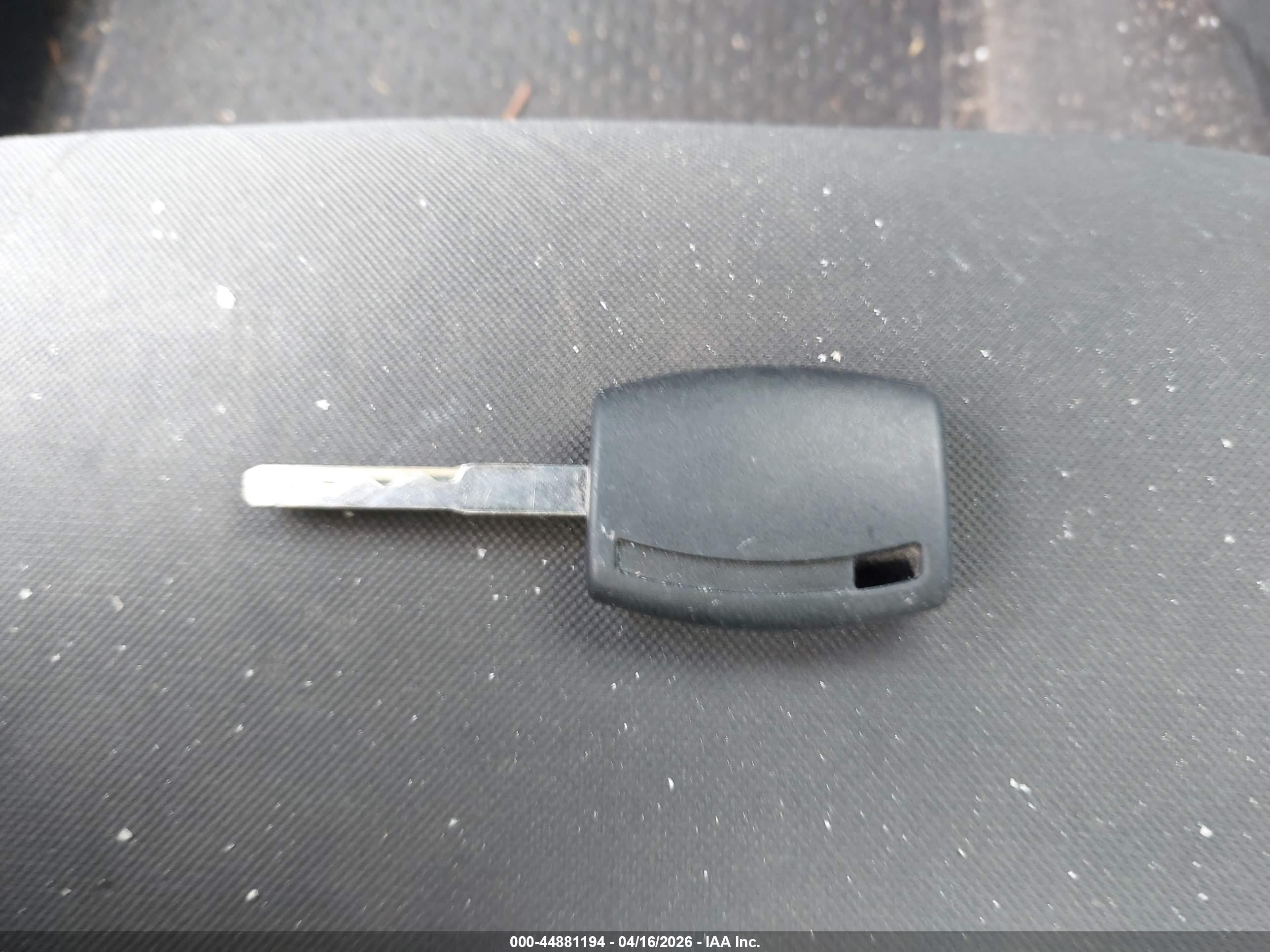 FORD FIESTA image 11