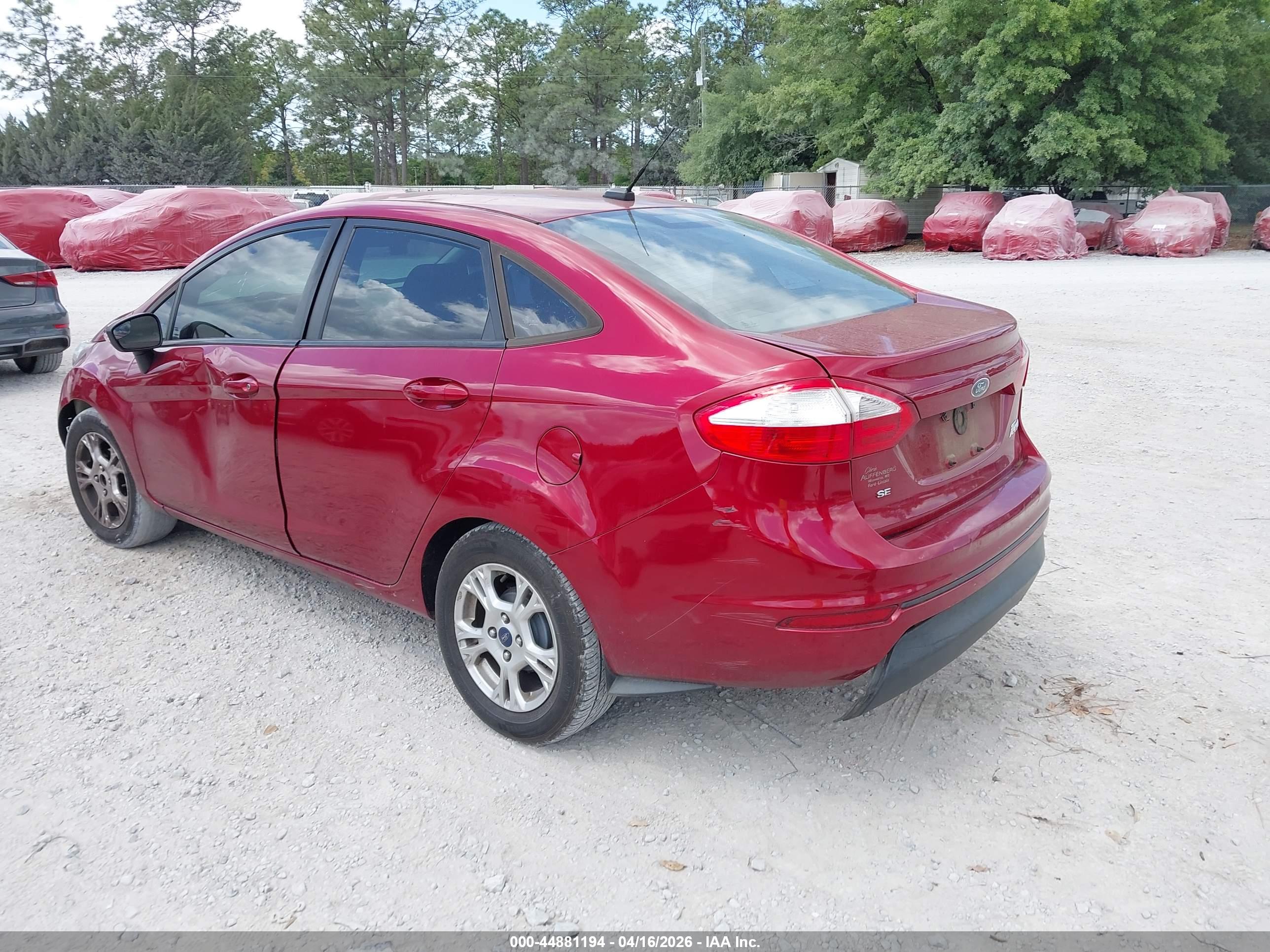 FORD FIESTA image 3