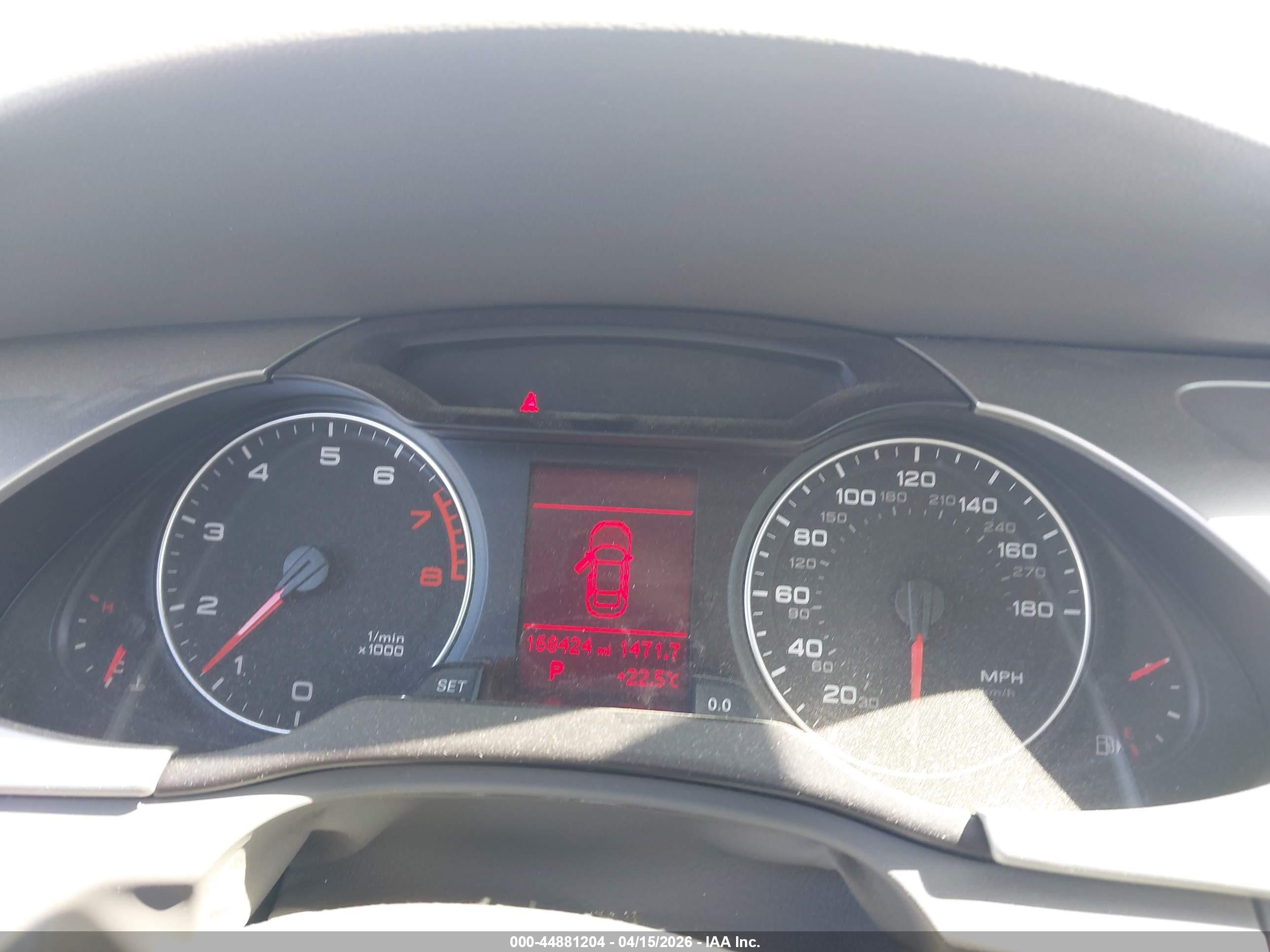 AUDI A4 image 7