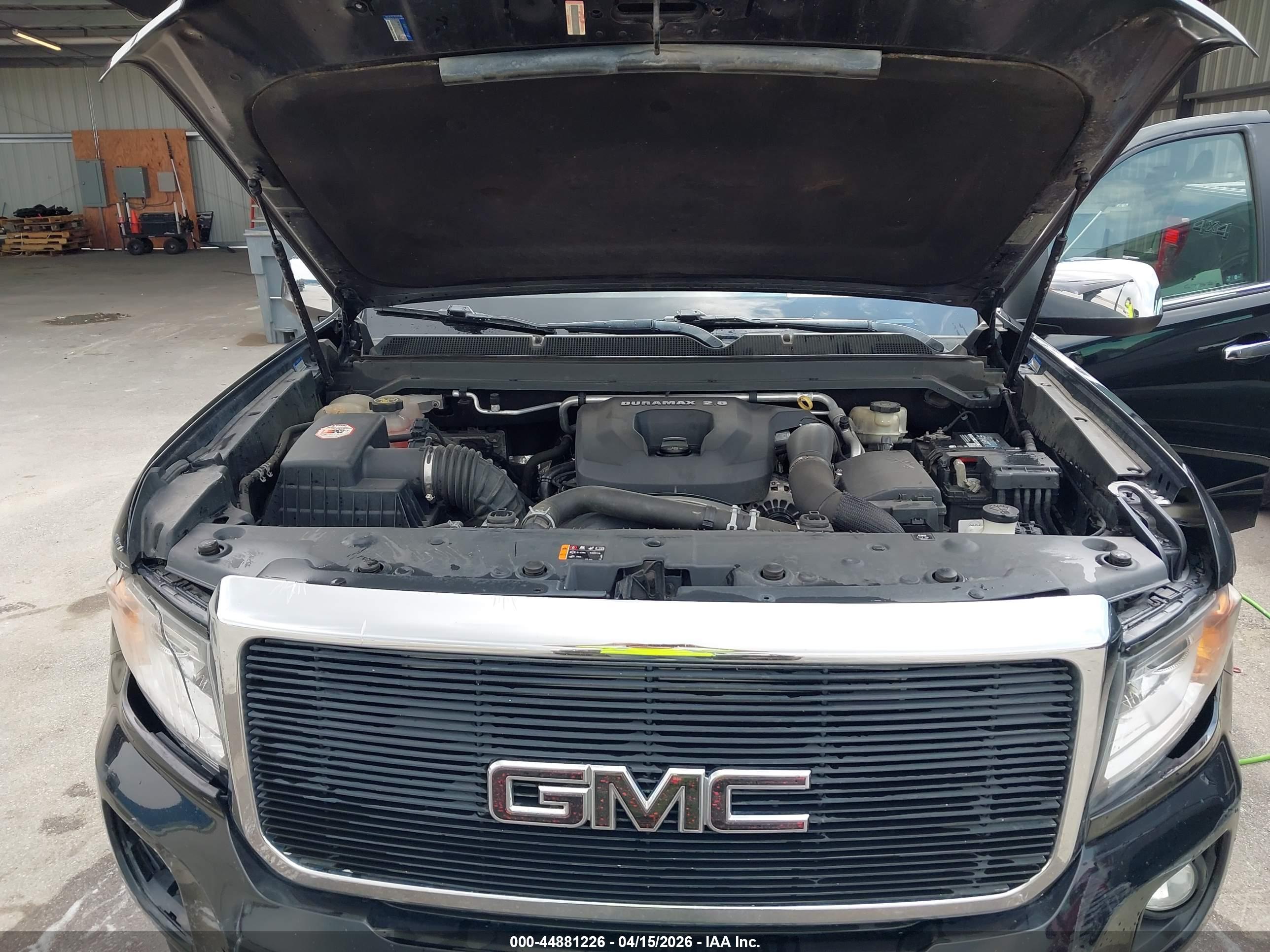 GMC CANYON image 10