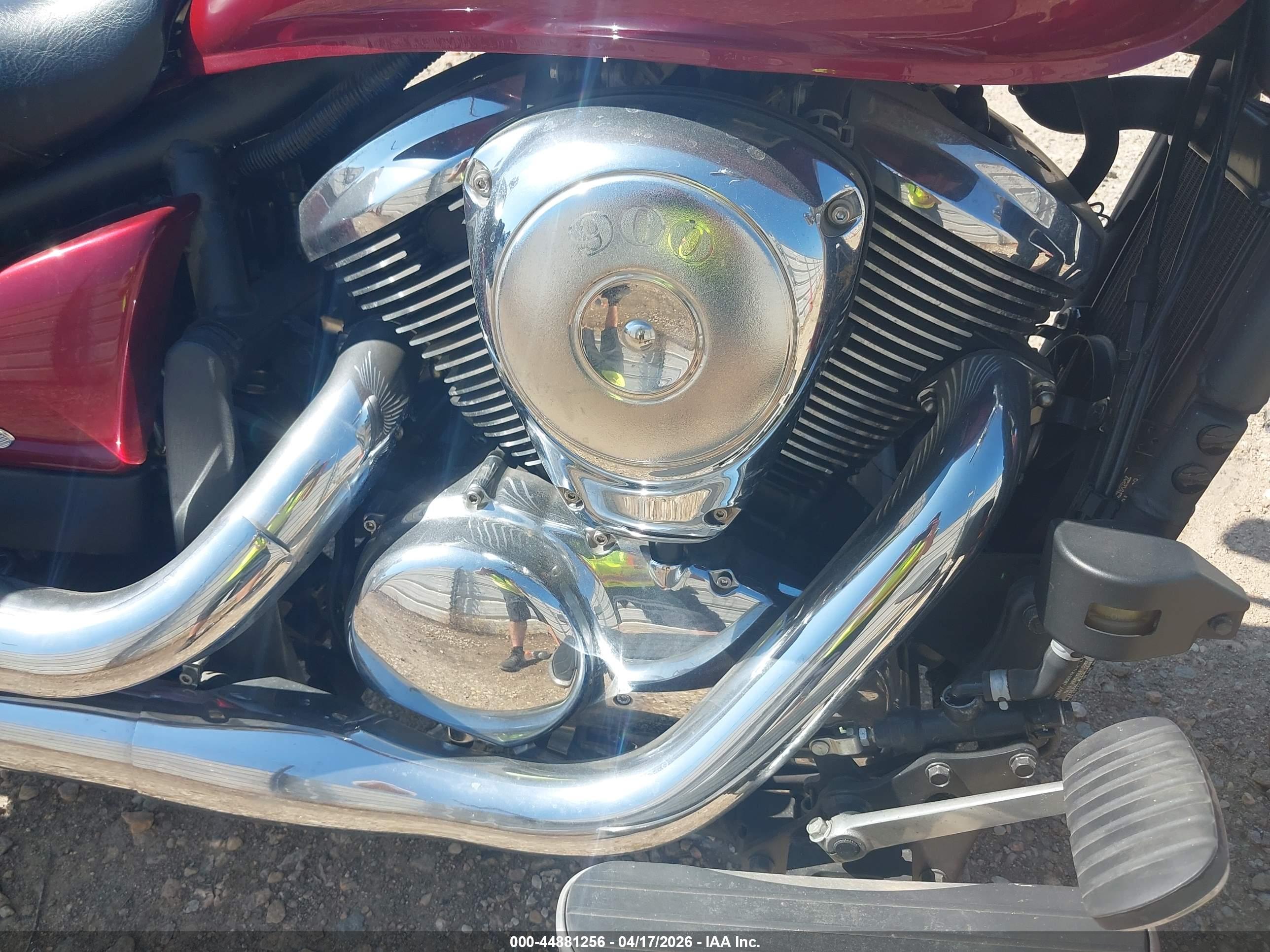 KAWASAKI VN900 image 10