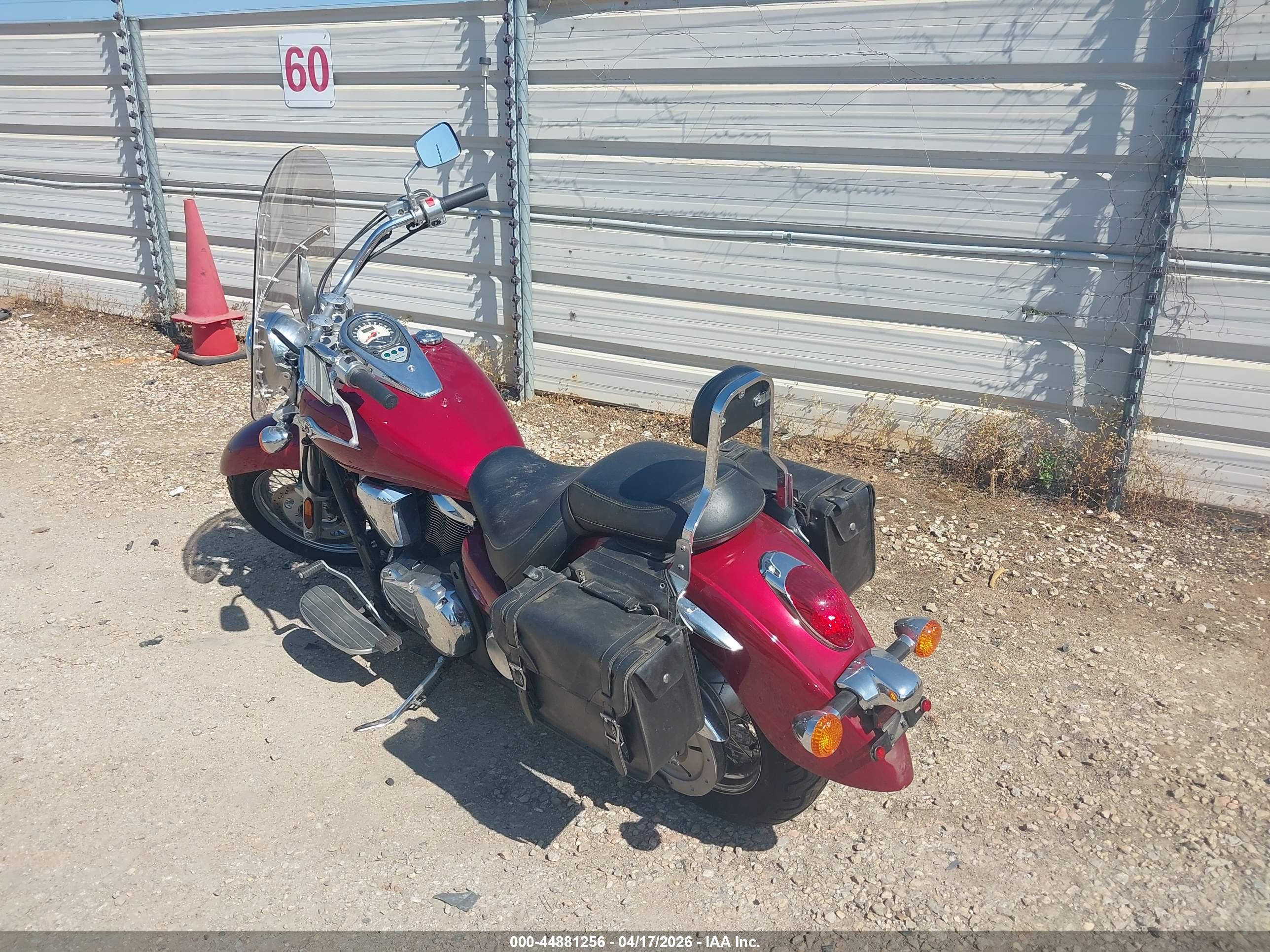 KAWASAKI VN900 image 3
