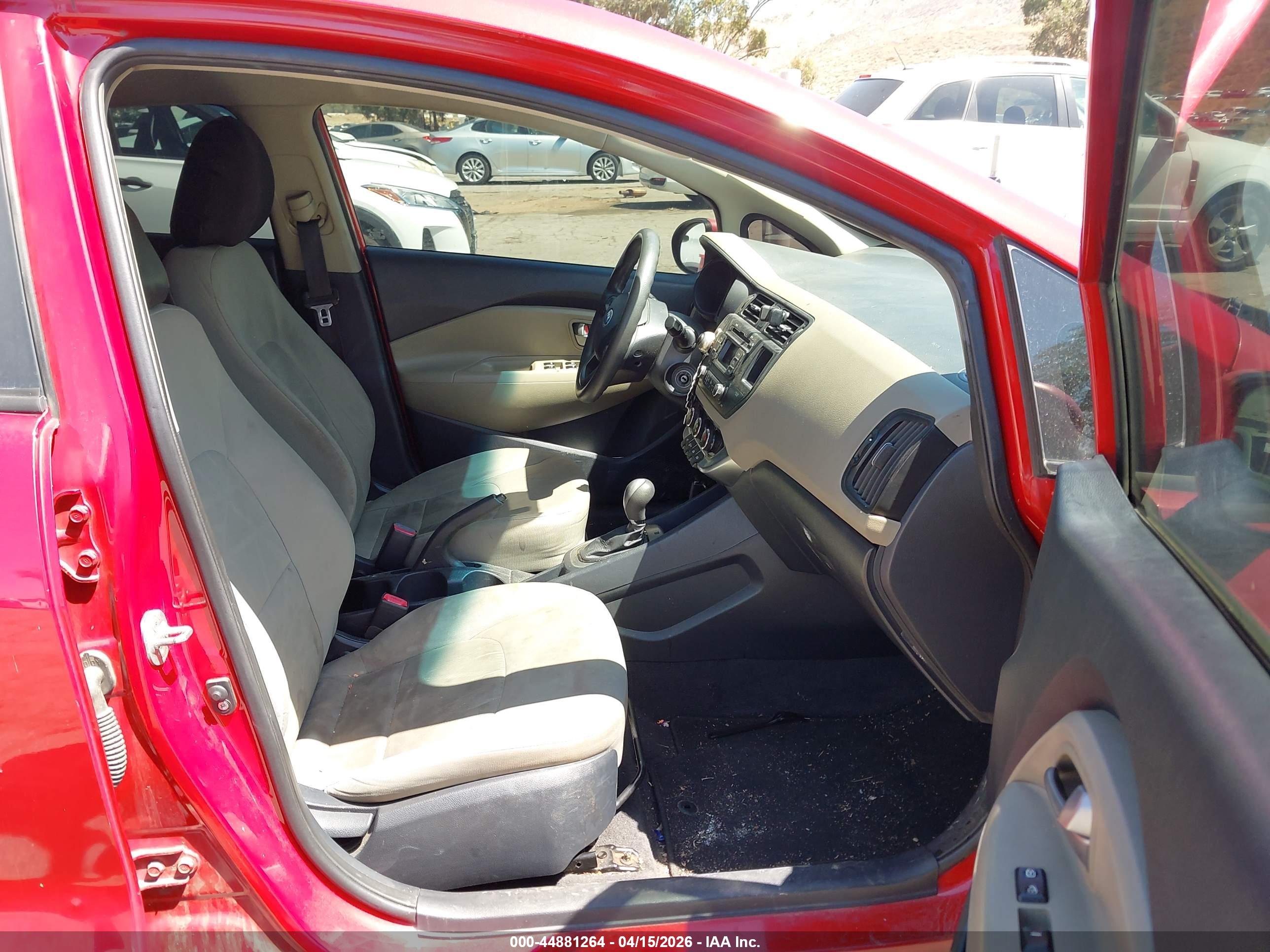 KIA RIO image 5