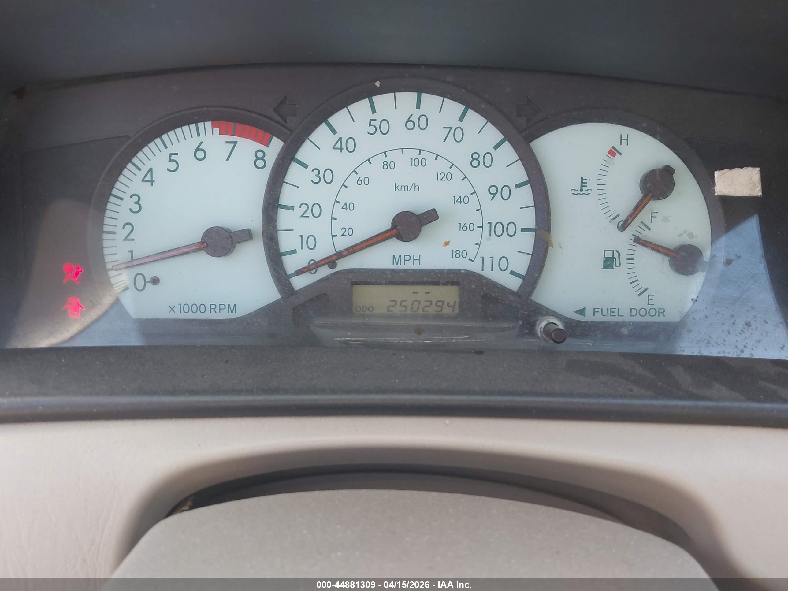 TOYOTA COROLLA image 7