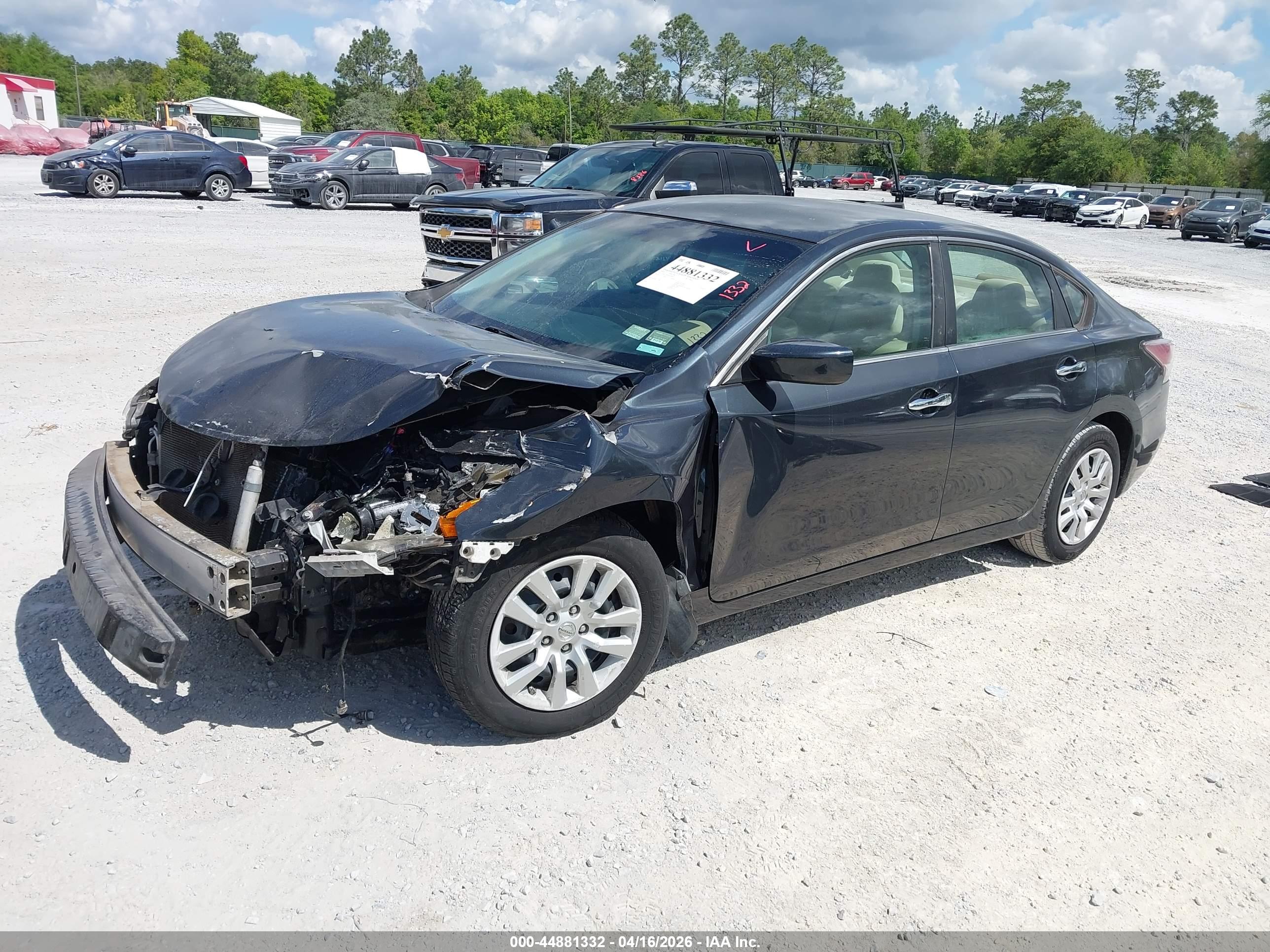 NISSAN ALTIMA image 2