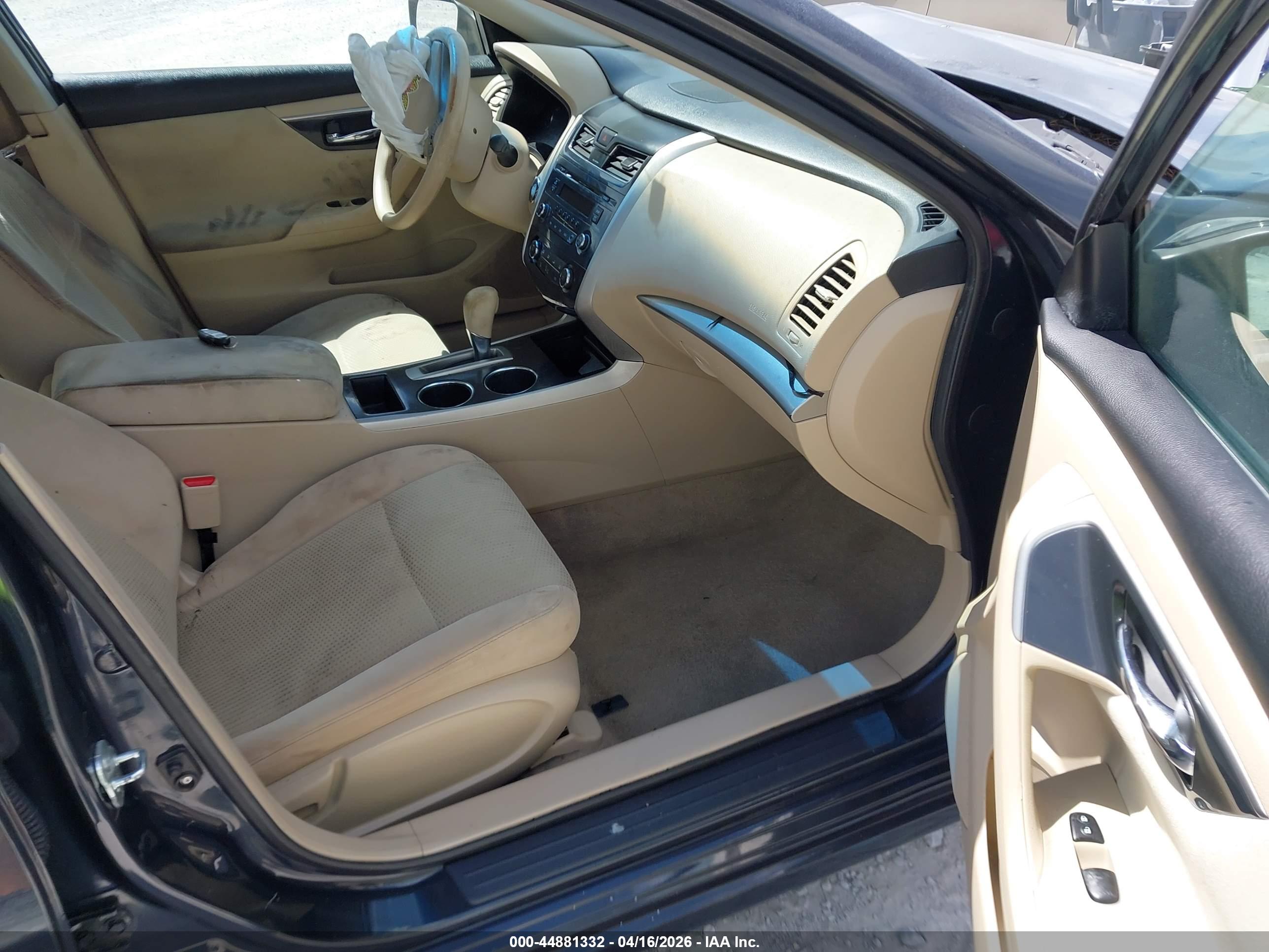 NISSAN ALTIMA image 5