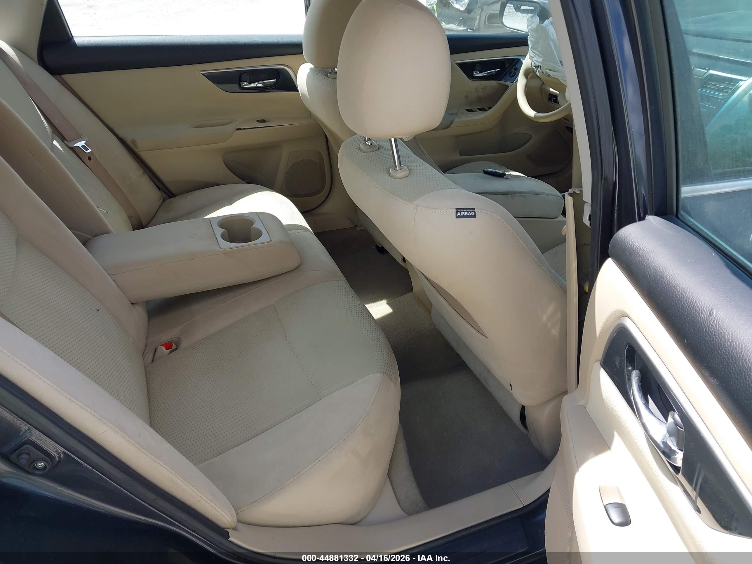 NISSAN ALTIMA image 8