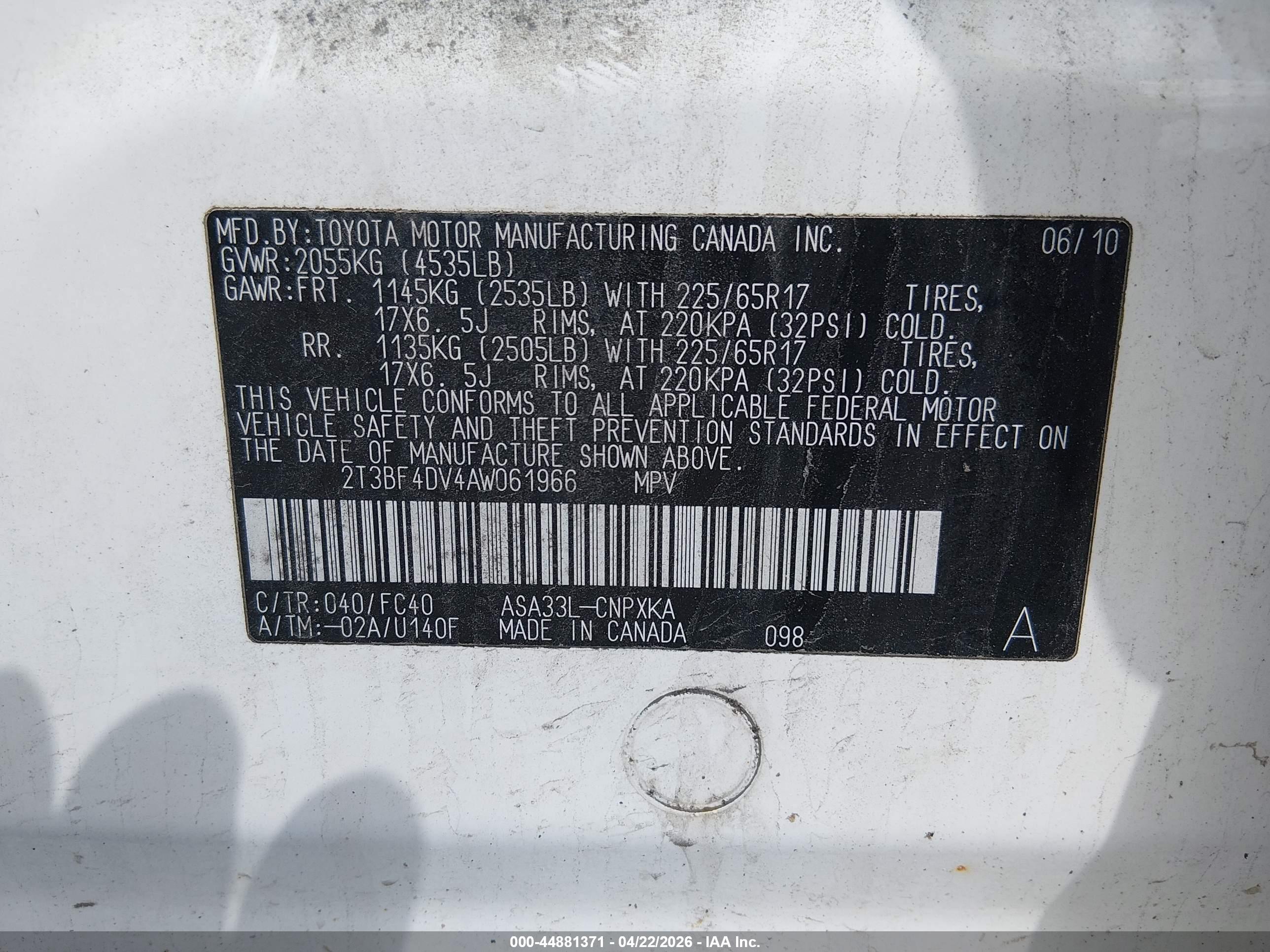 TOYOTA RAV4 image 9